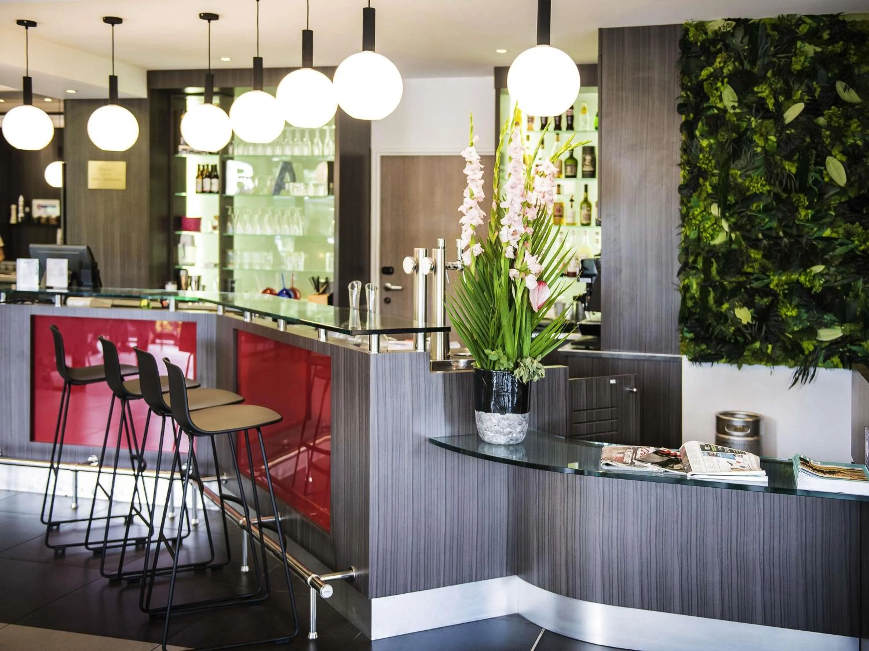 Lounge or bar in ibis Styles Toulouse Cite Espace
