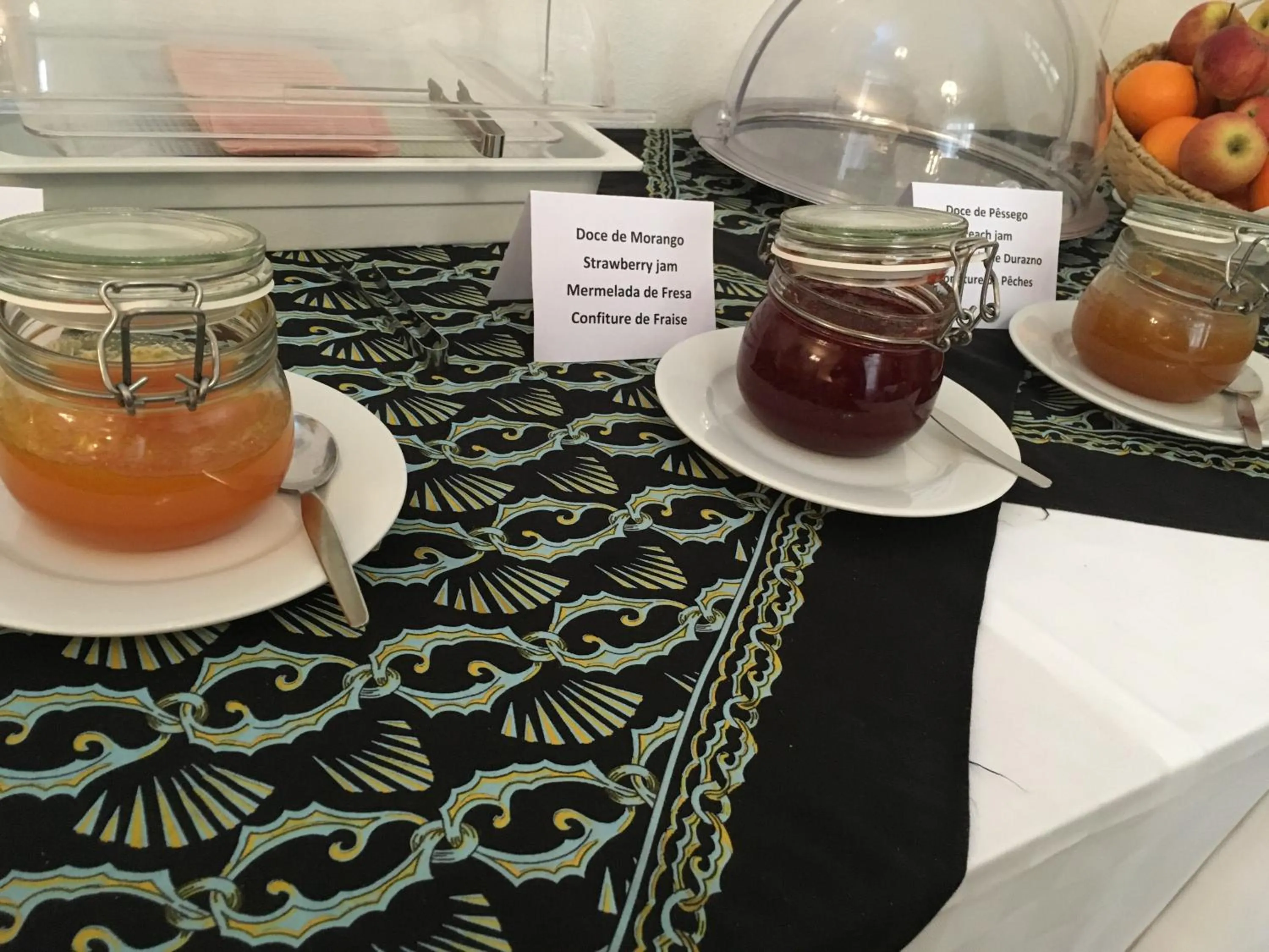 Continental breakfast in Hotel Ribamar