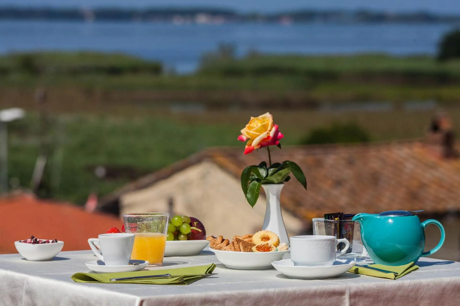 Restaurant/places to eat in Hotel Le Rotonde