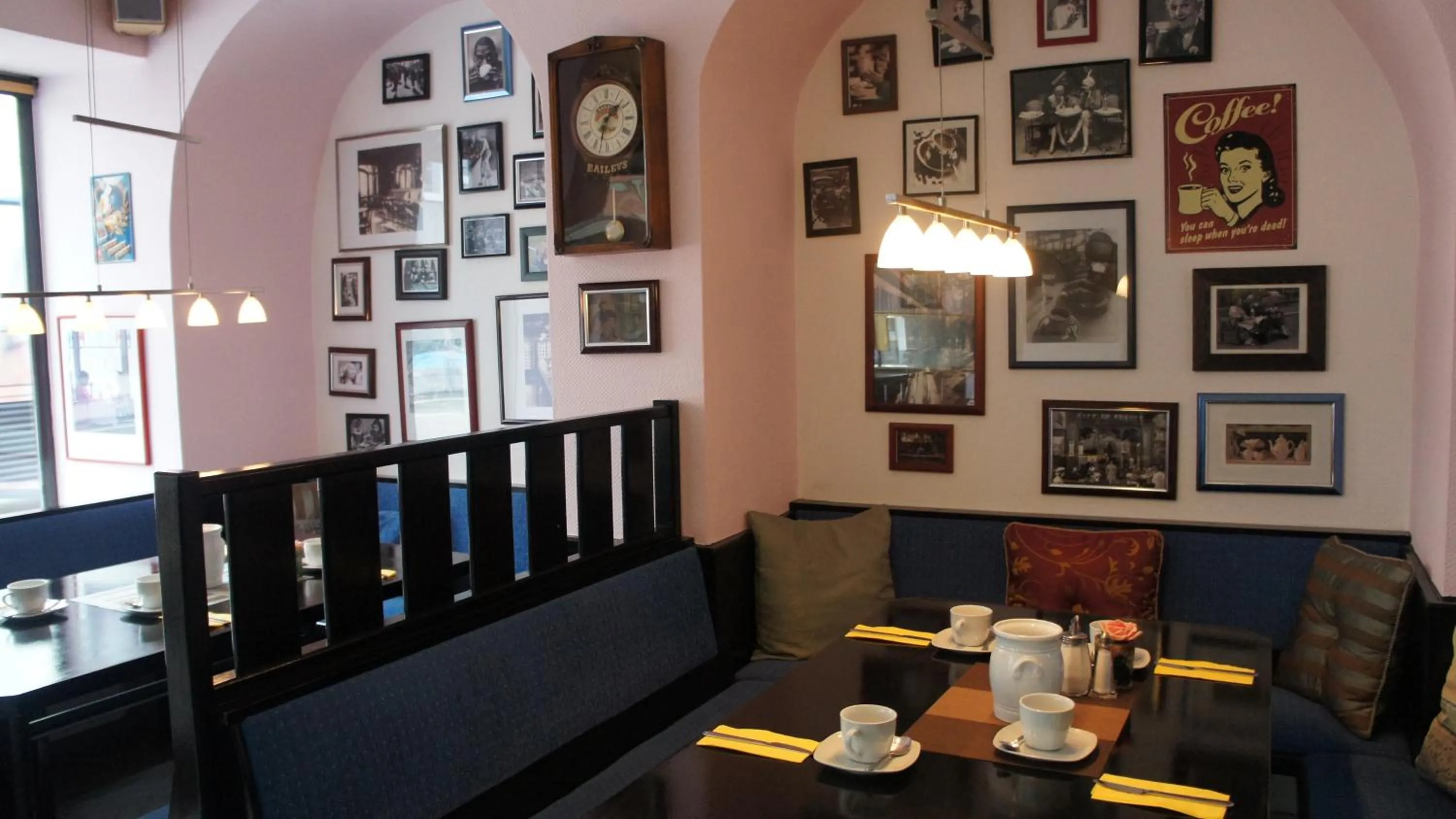 Restaurant/places to eat in Hotel Jägerhof