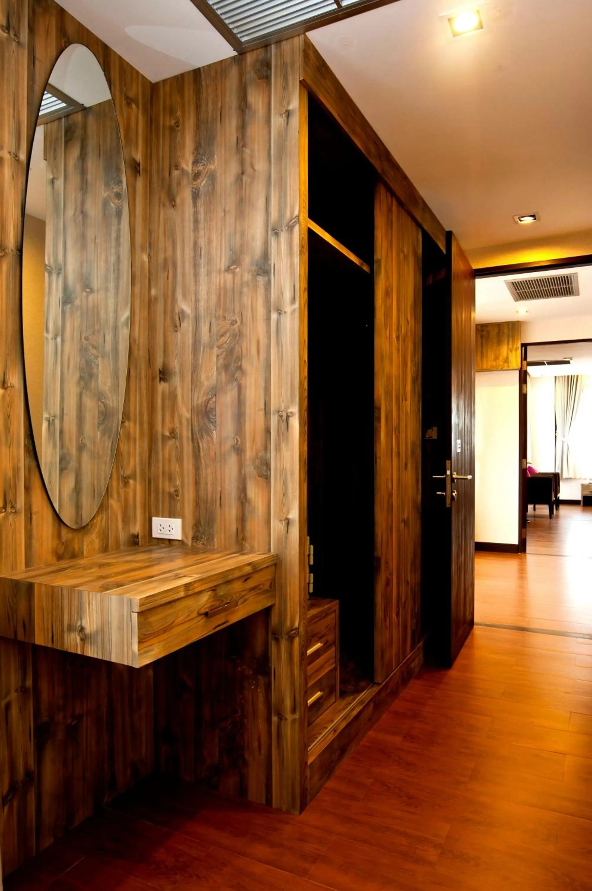 Decorative detail in Samed Pavilion Resort