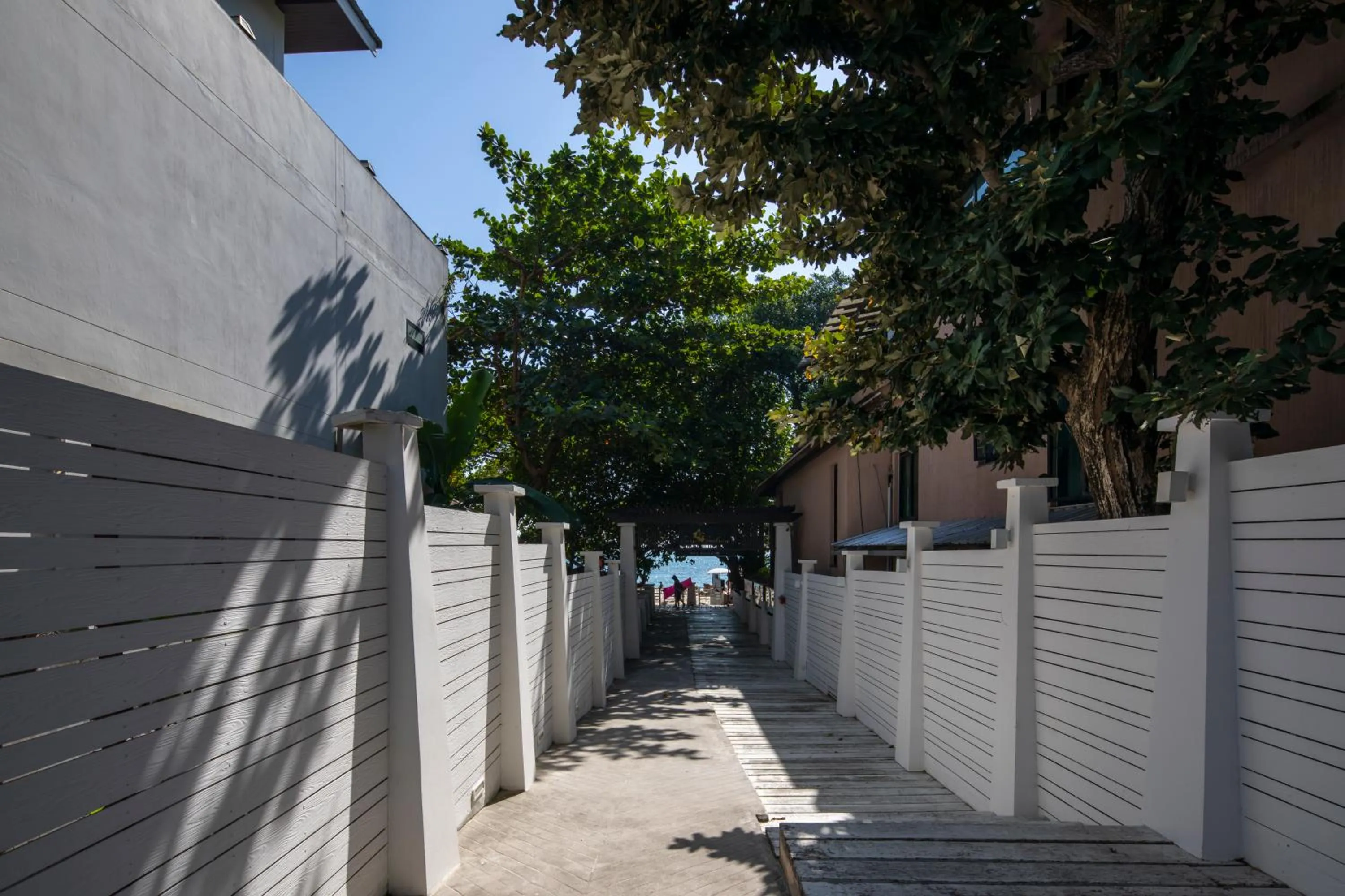 Facade/entrance in Samed Pavilion Resort