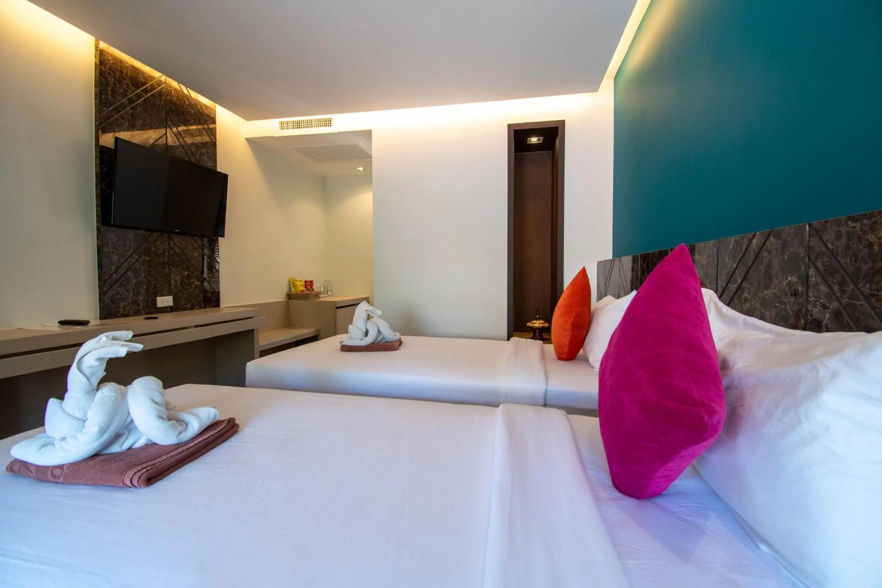 Bedroom, Bed in Samed Pavilion Resort