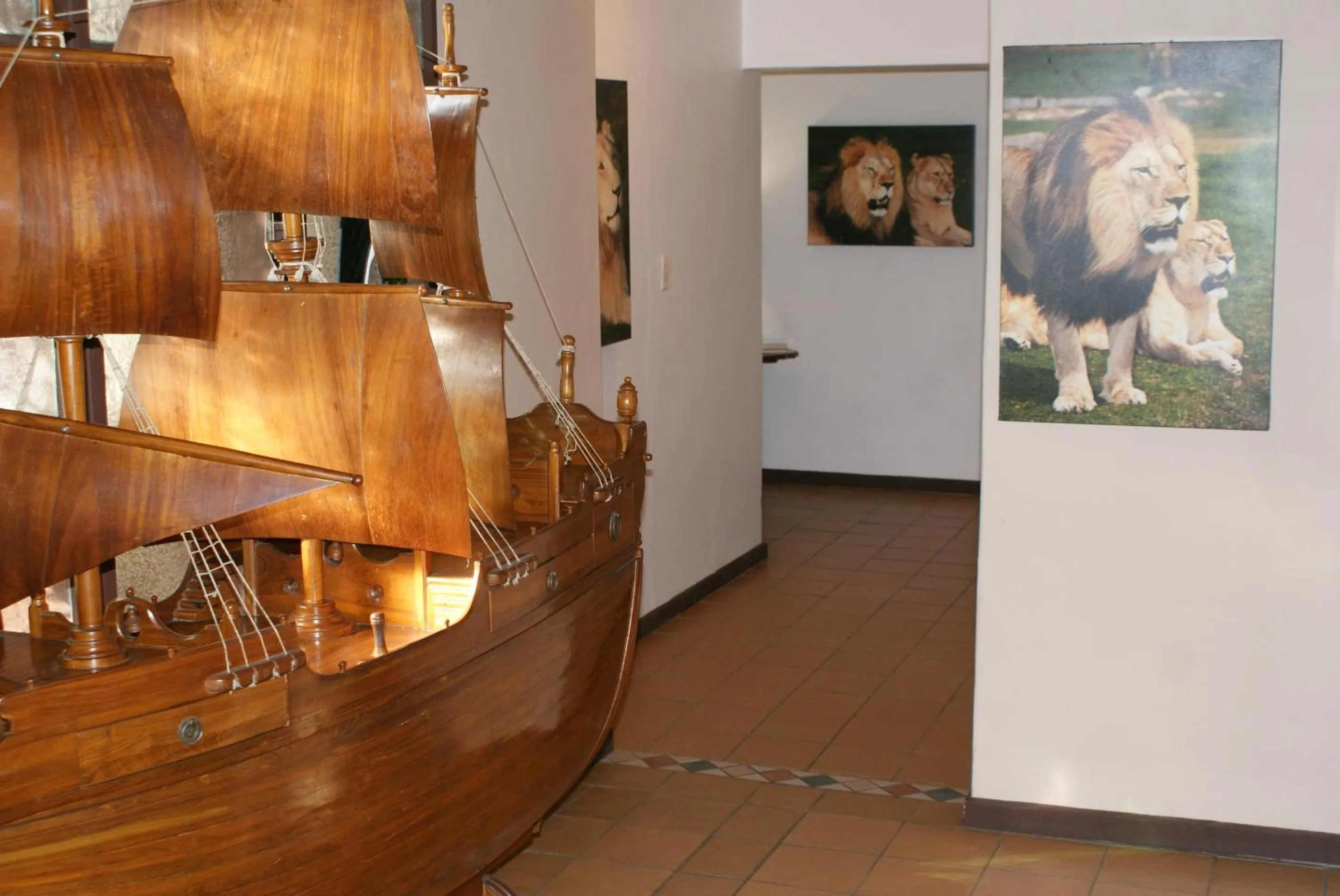 Lobby or reception in Ndiza Lodge and Cabanas