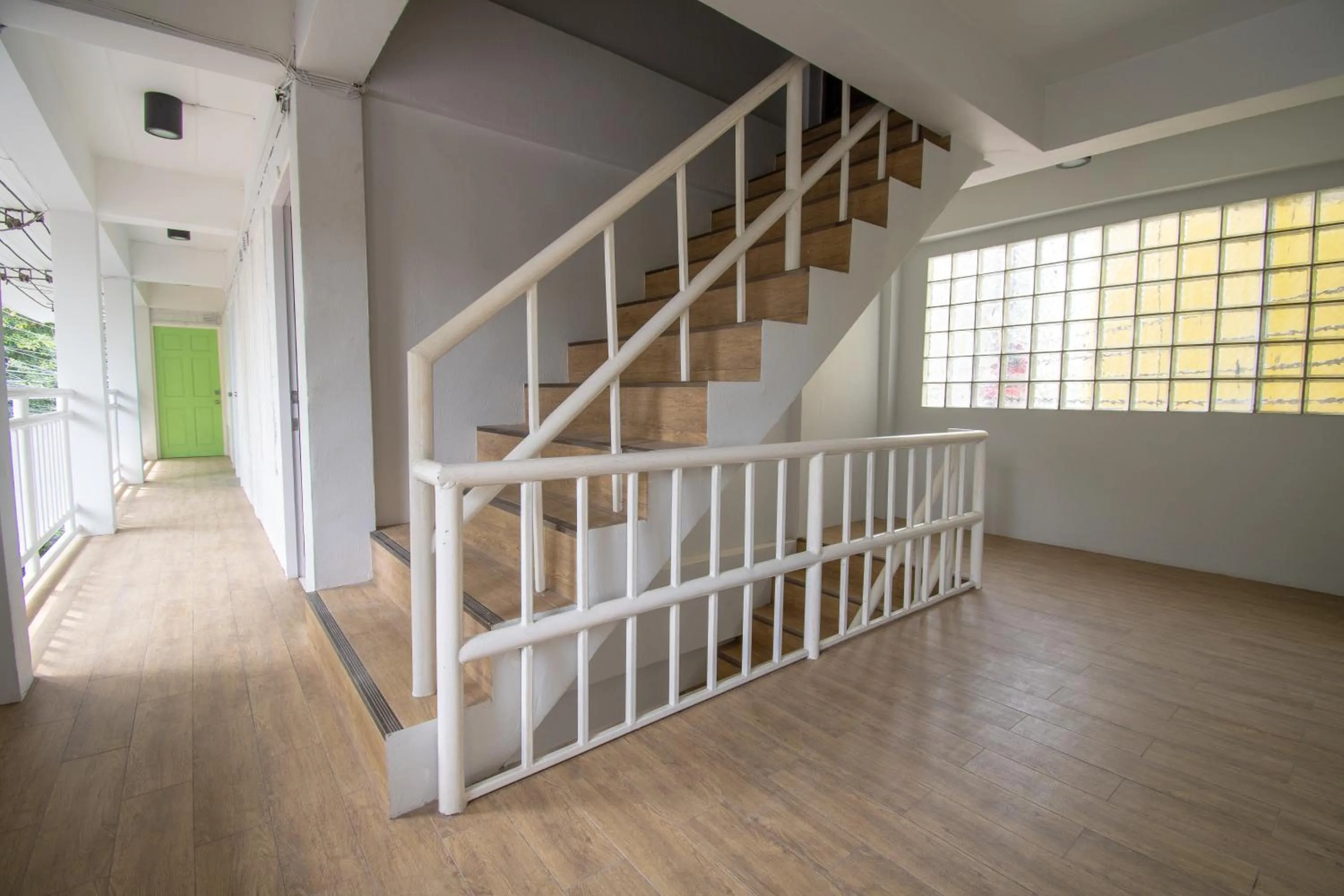 Property building in Lazy Sandals