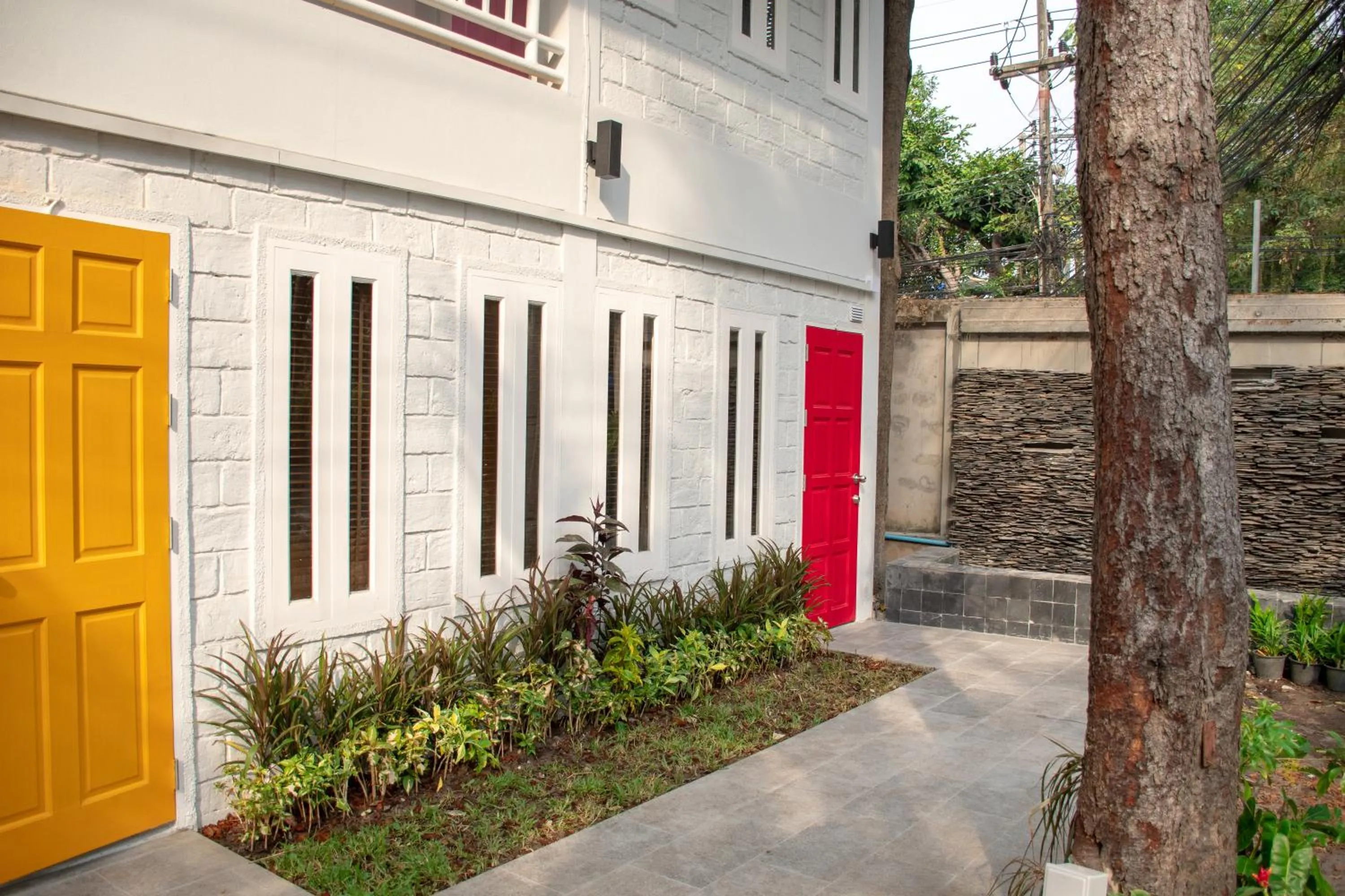 Property building in Lazy Sandals