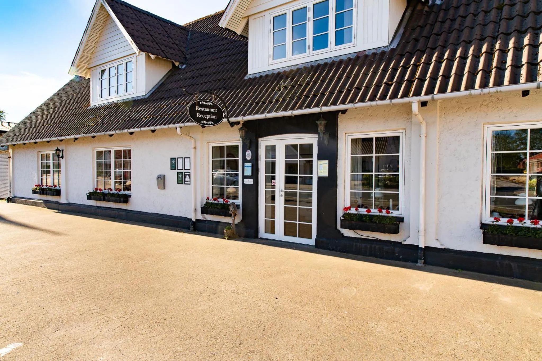 Facade/entrance in Billum Kro