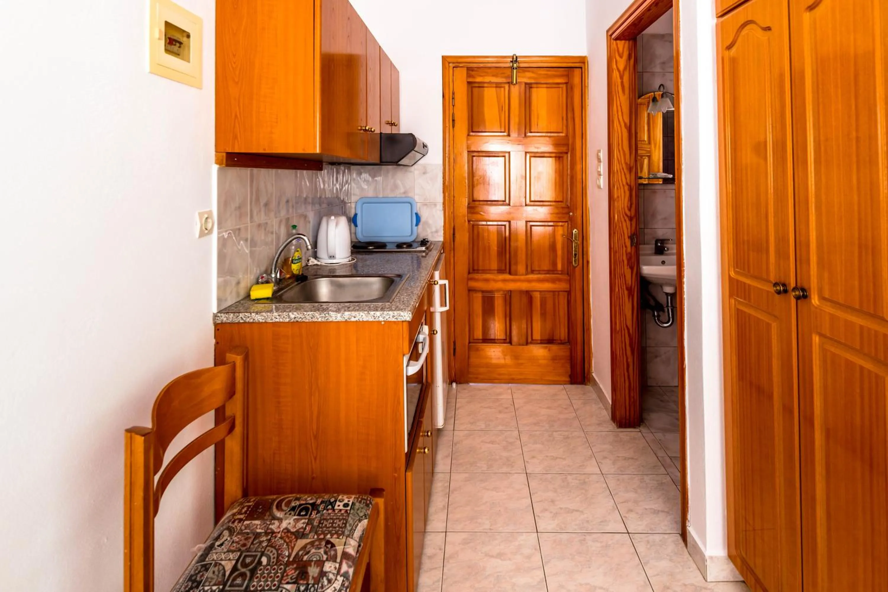 Kitchen or kitchenette in Balaskas Hotel