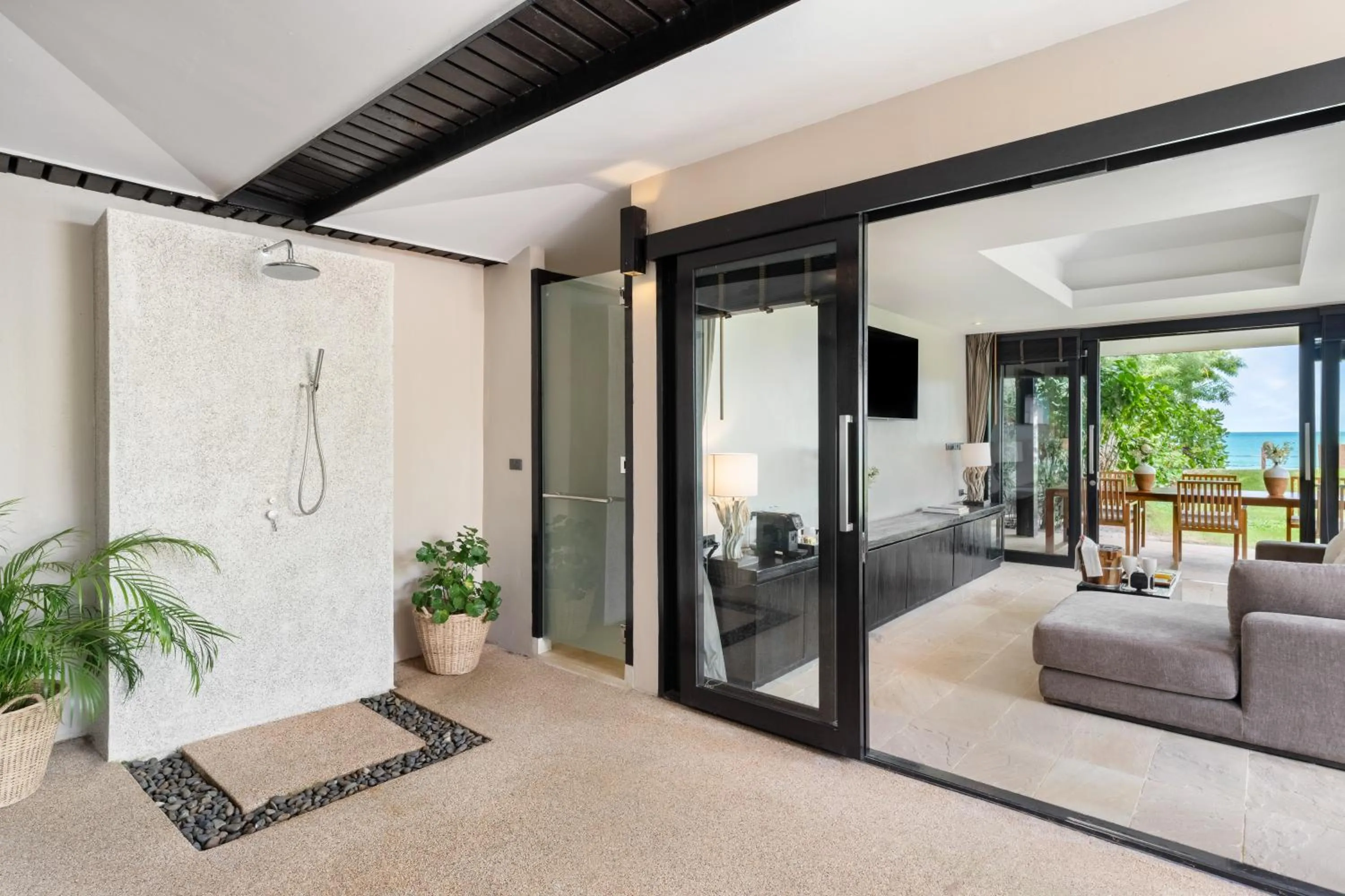 Shower in Nikki Beach Resort & Spa Koh Samui