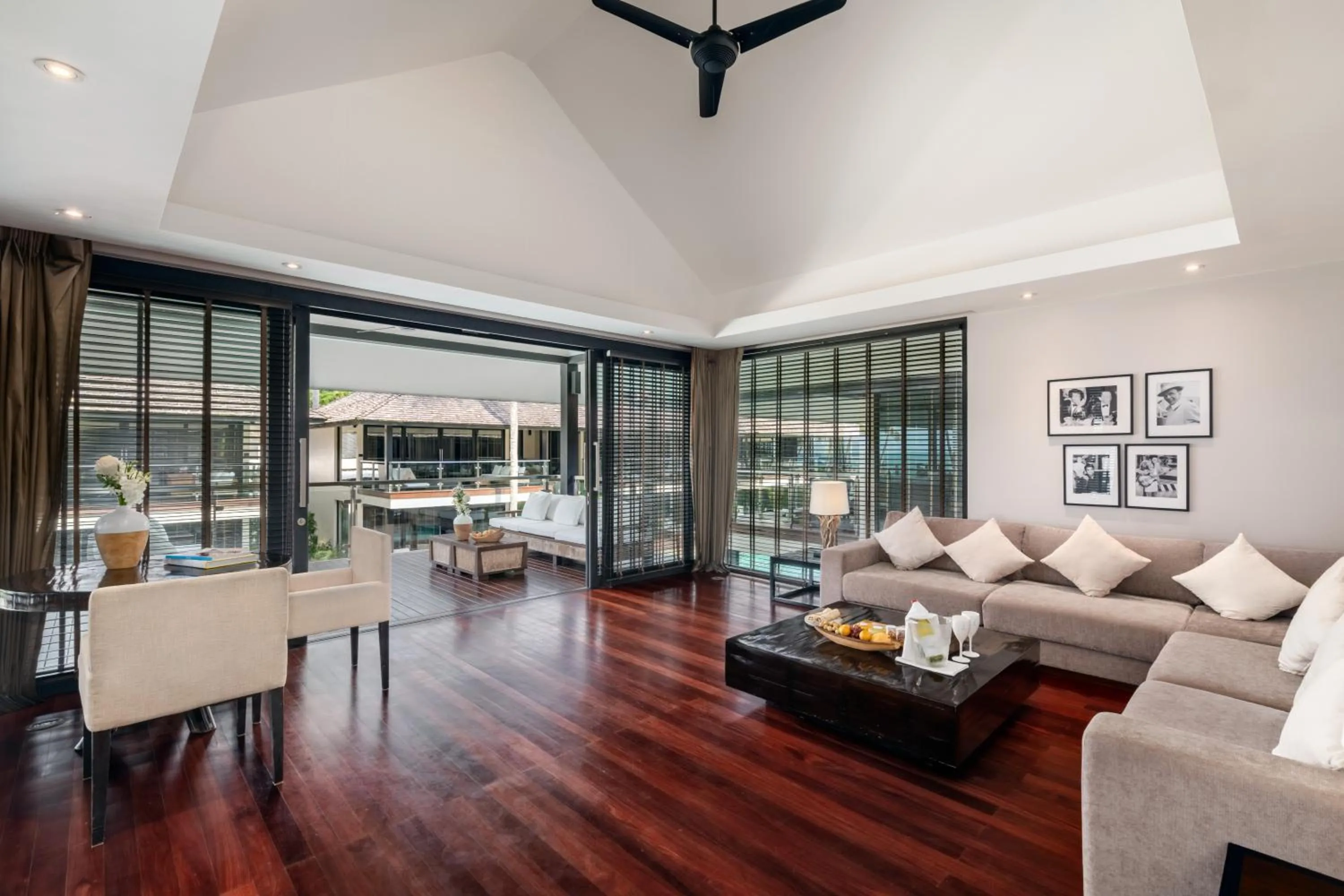 Living room in Nikki Beach Resort & Spa Koh Samui