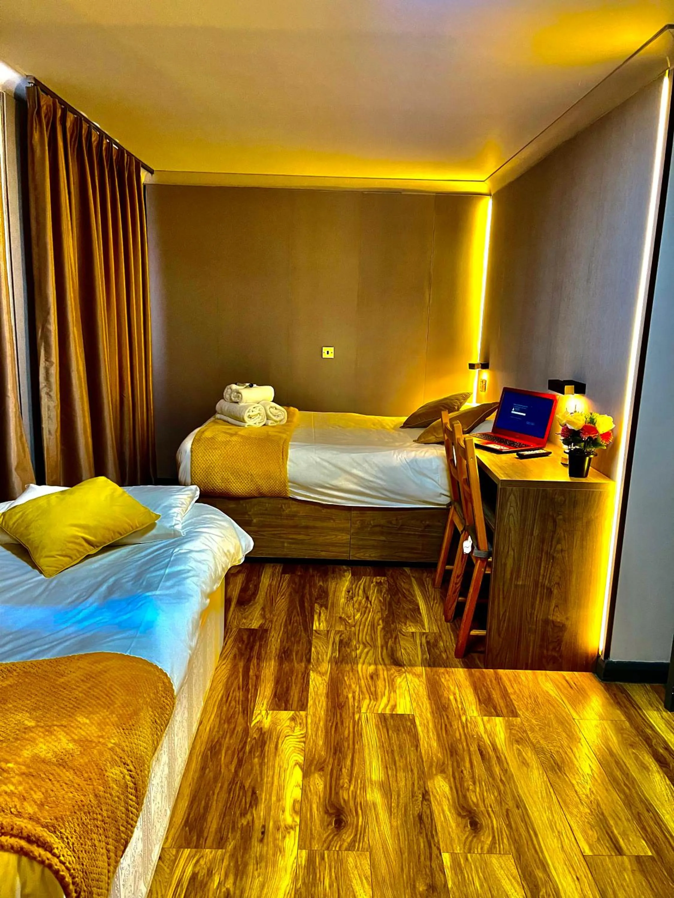 Bed in Hollybush Guest House