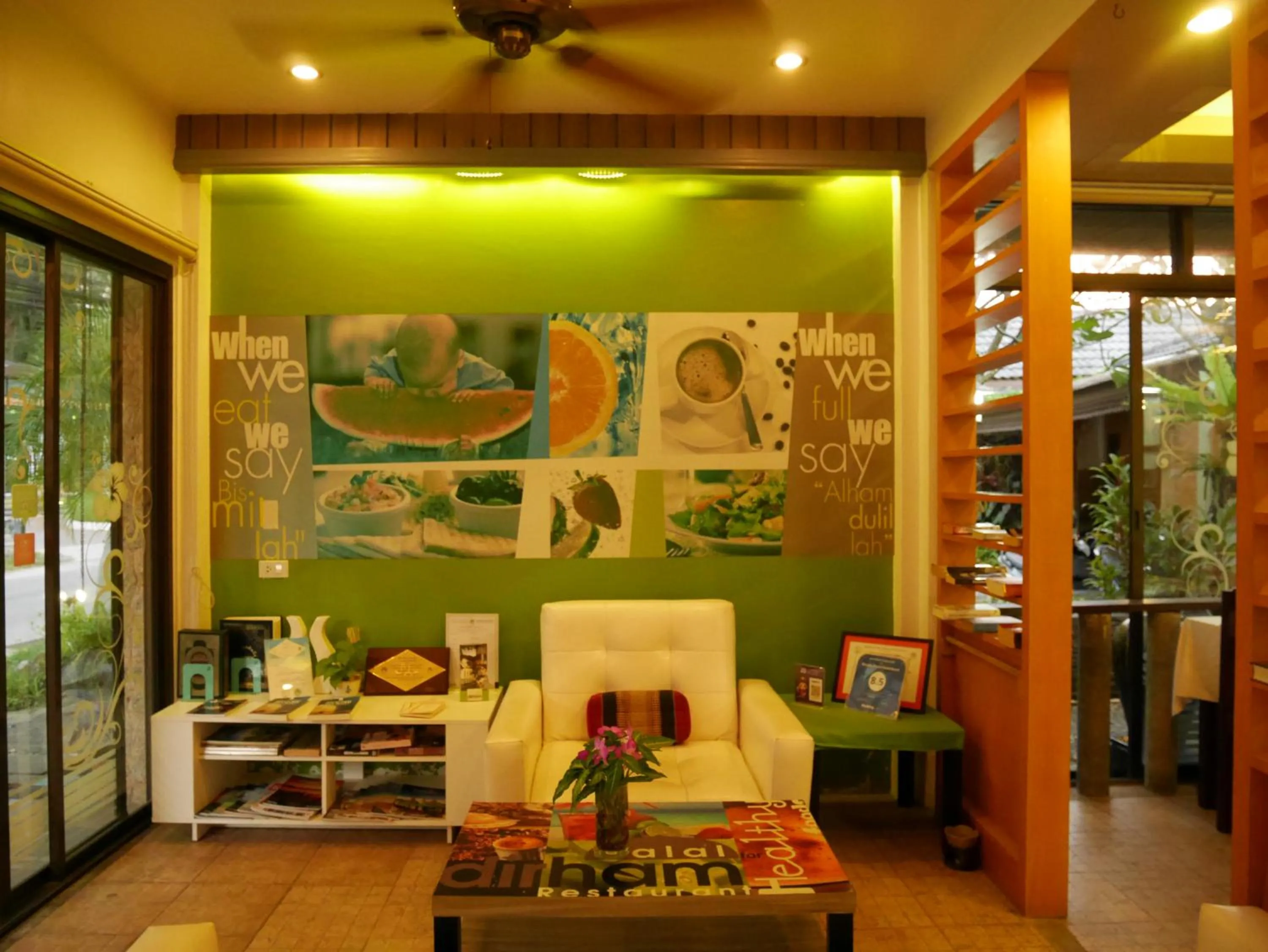 Restaurant/places to eat in Bangtao Beach Chalet Resort