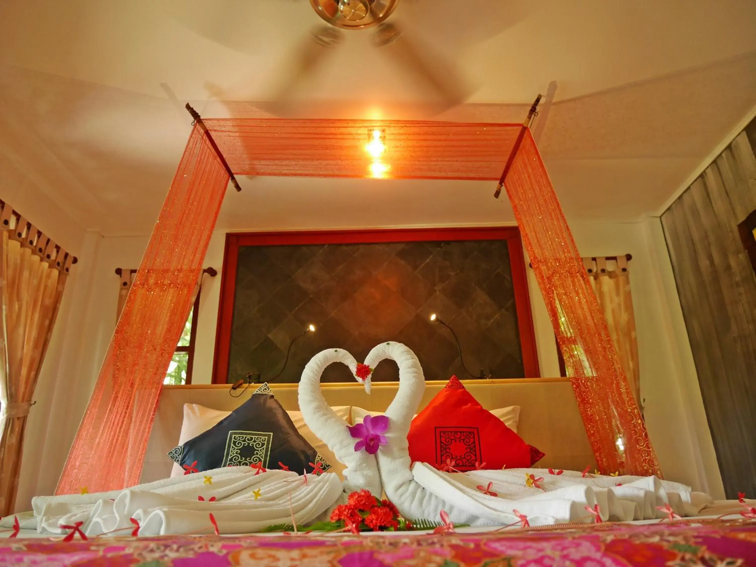 Deluxe Double Room in Bangtao Beach Chalet Resort Deluxe Double Room in Bangtao Beach Chalet Resort