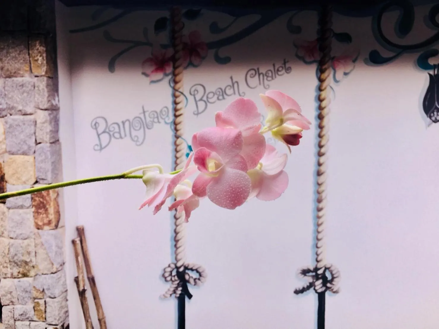 Decorative detail in Bangtao Beach Chalet Resort