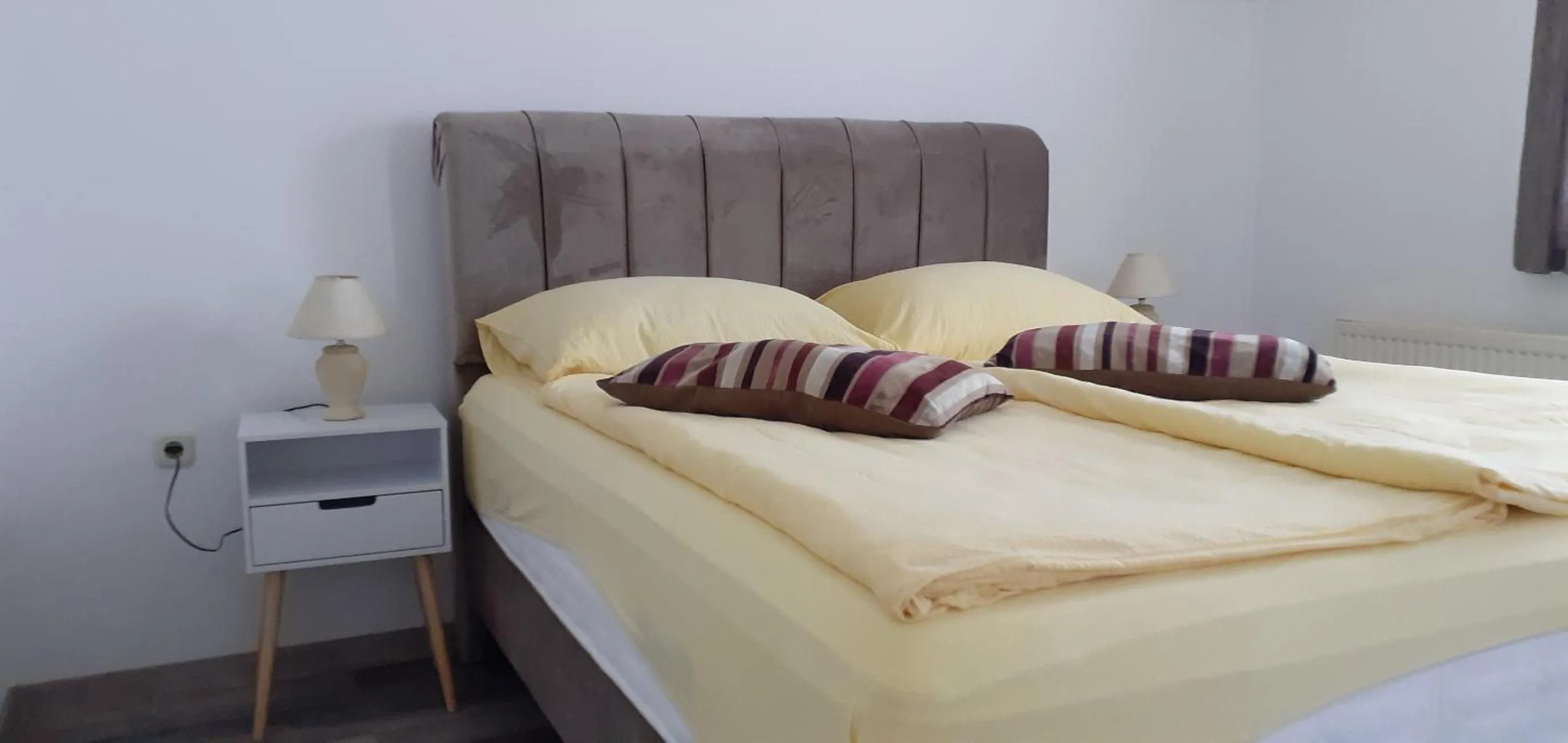 Bedroom, Bed in Guesthouse Sara