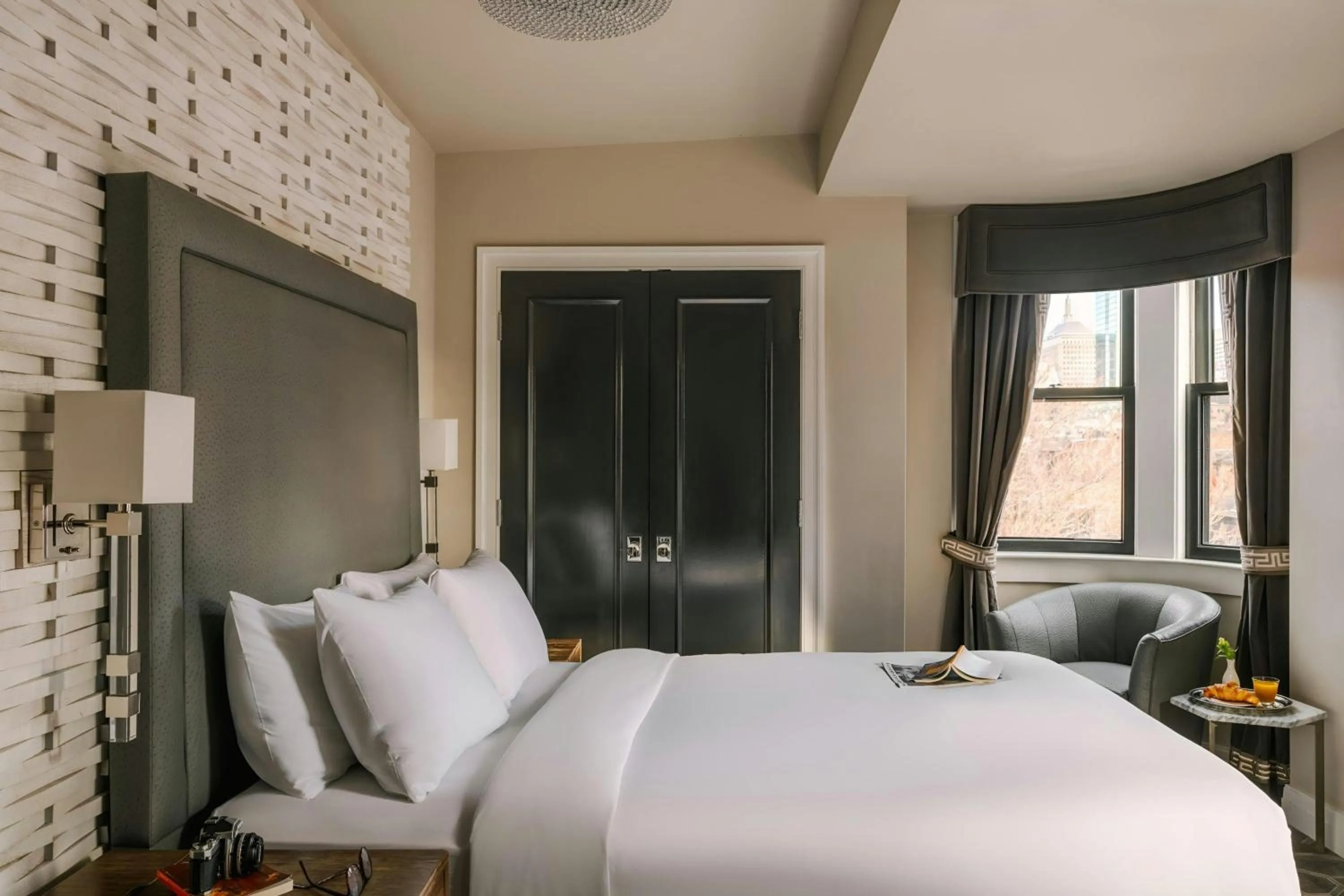 Bedroom, Bed in No. 284 Back Bay Hotel, Sonder by Marriott Bonvoy
