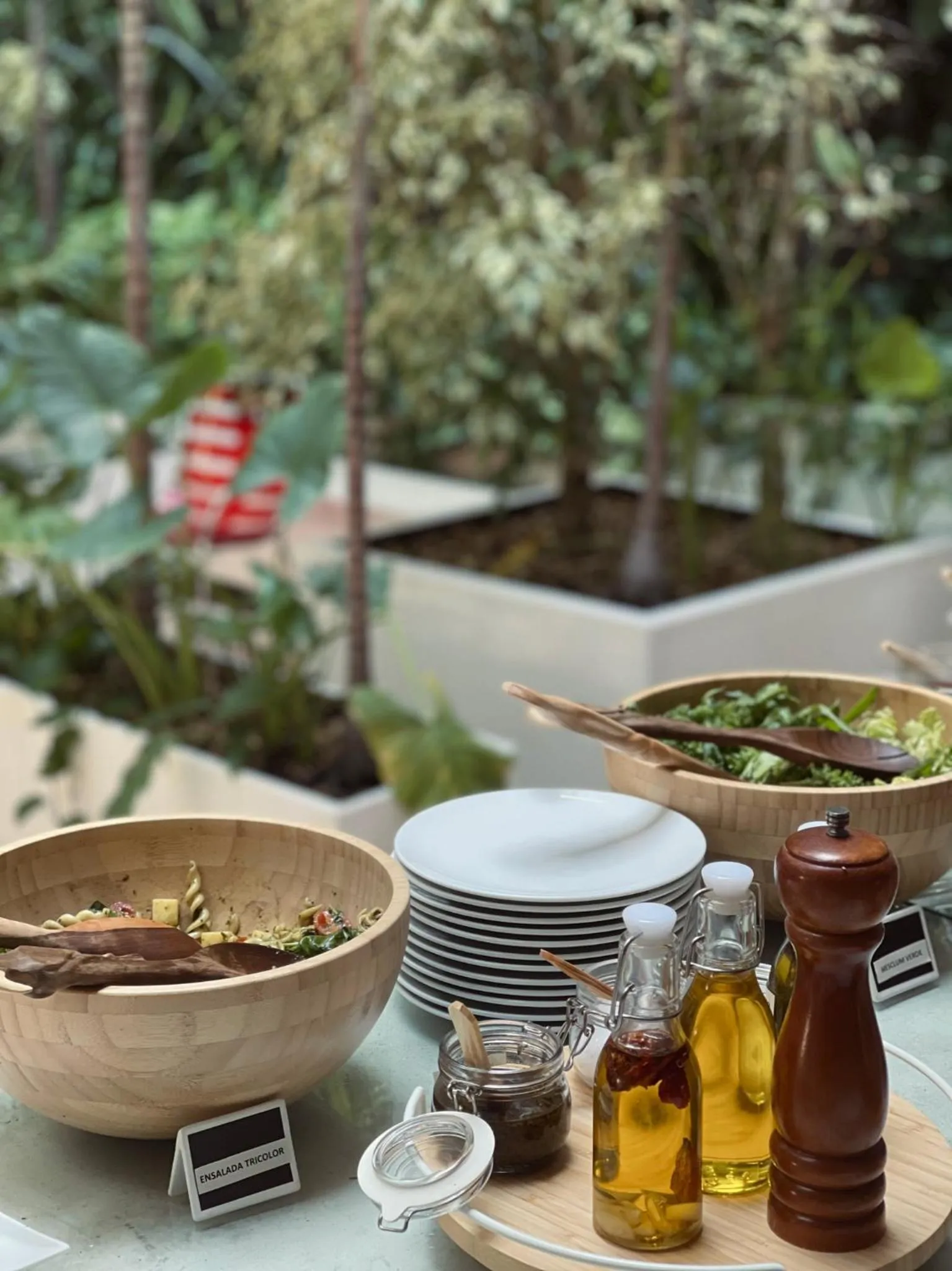 Food in Now Hotel Cali