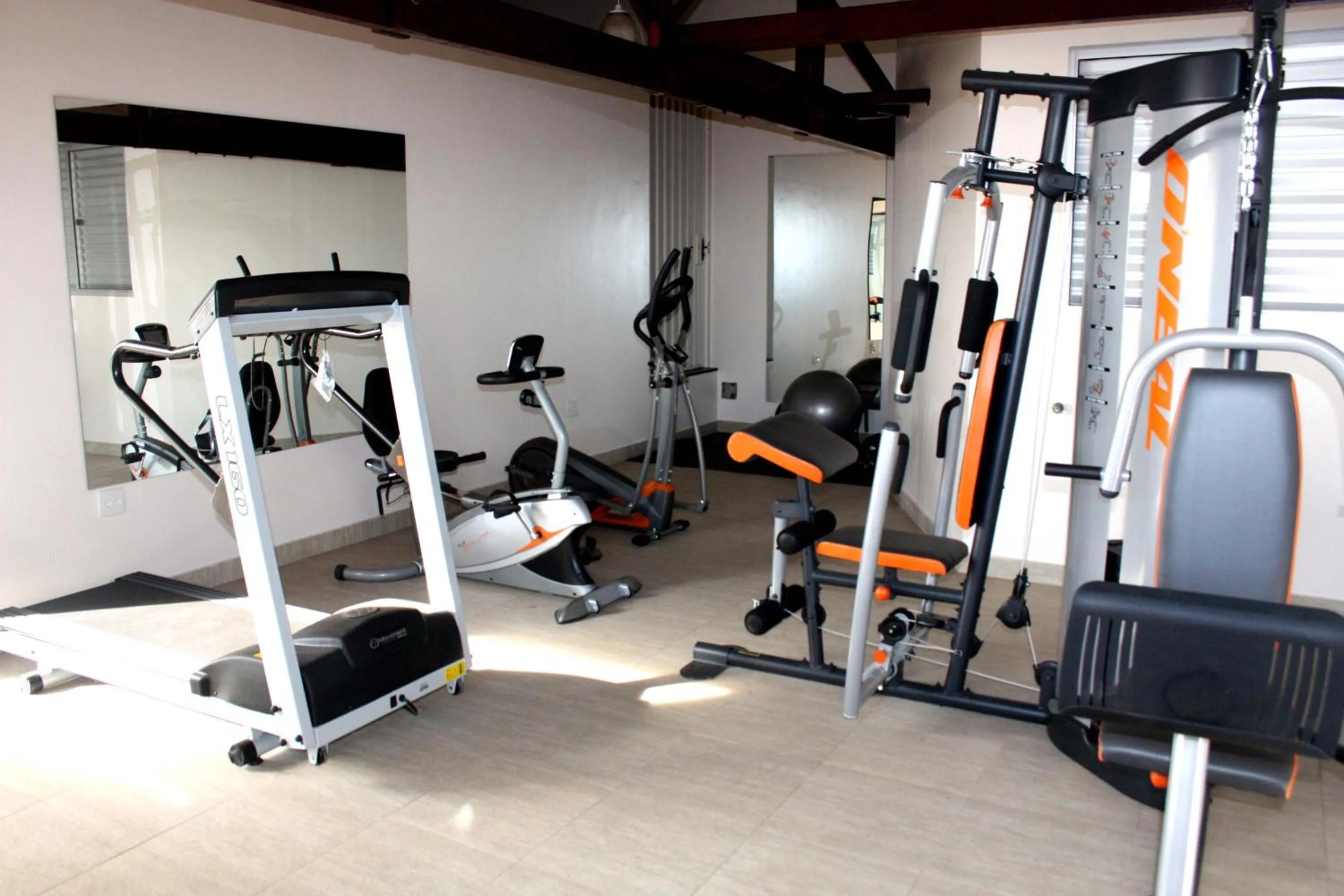Fitness centre/facilities in Executivo Hotel