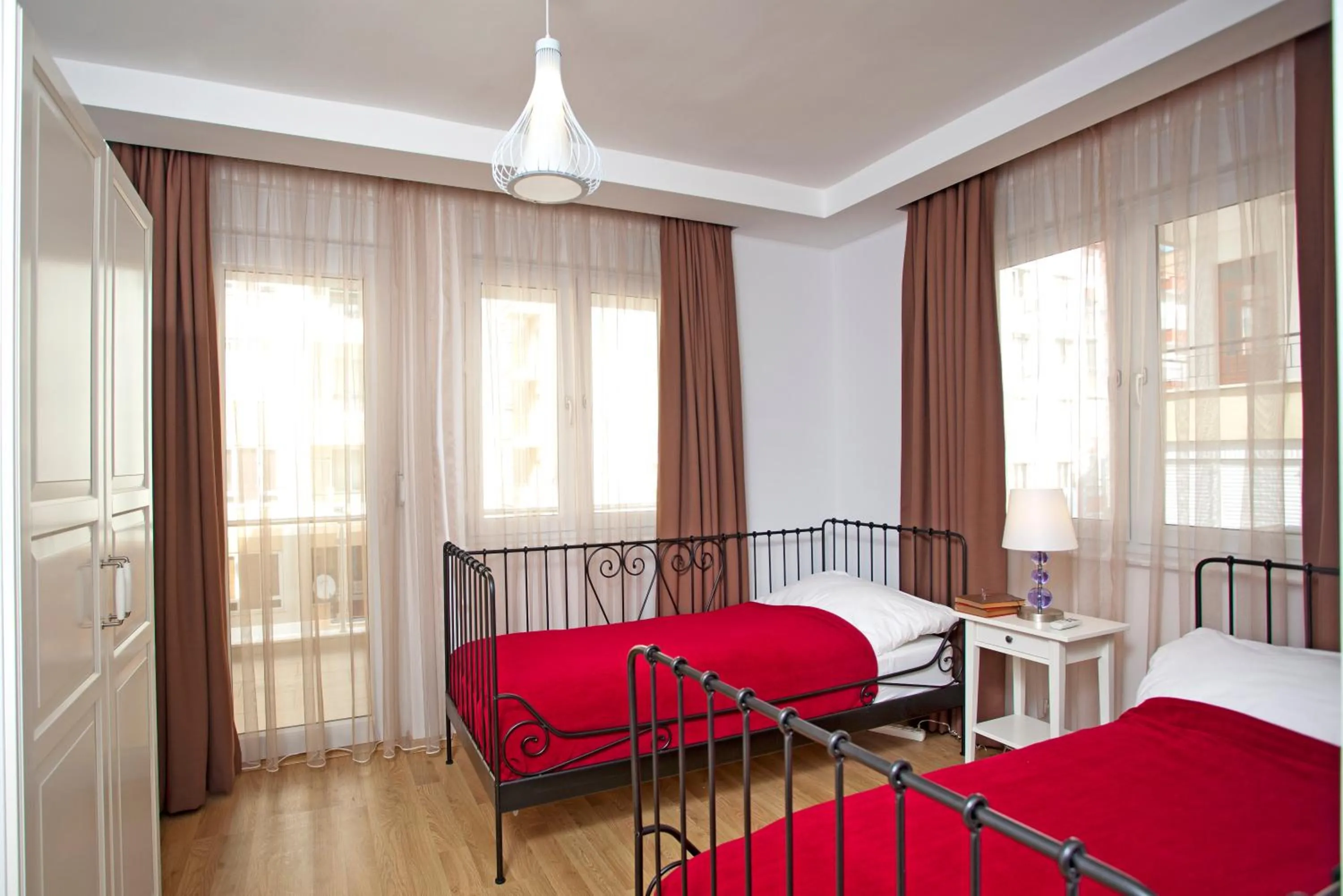 Bed in The Room Hotel & Apartments