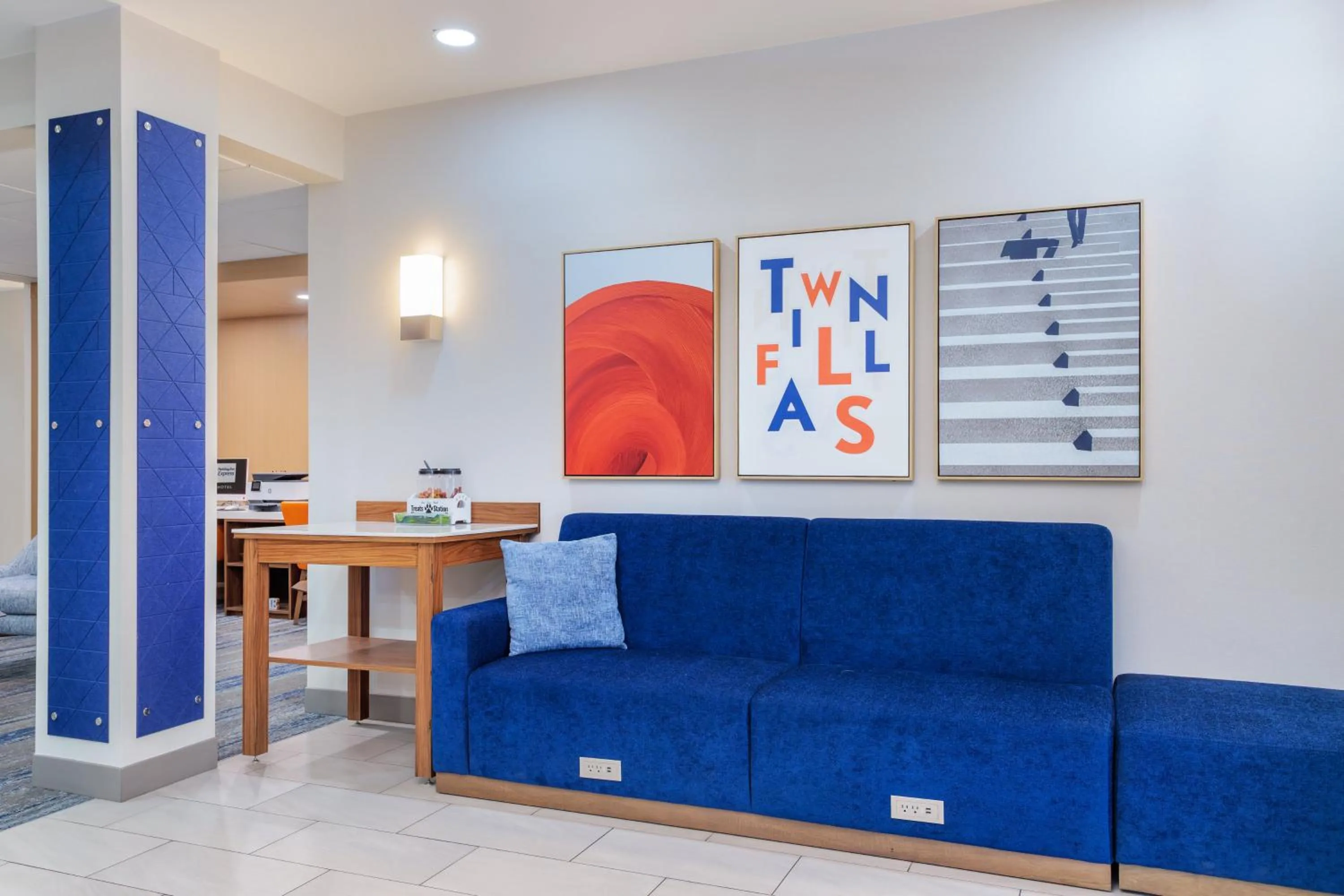 Property building in Holiday Inn Express Hotel Twin Falls by IHG