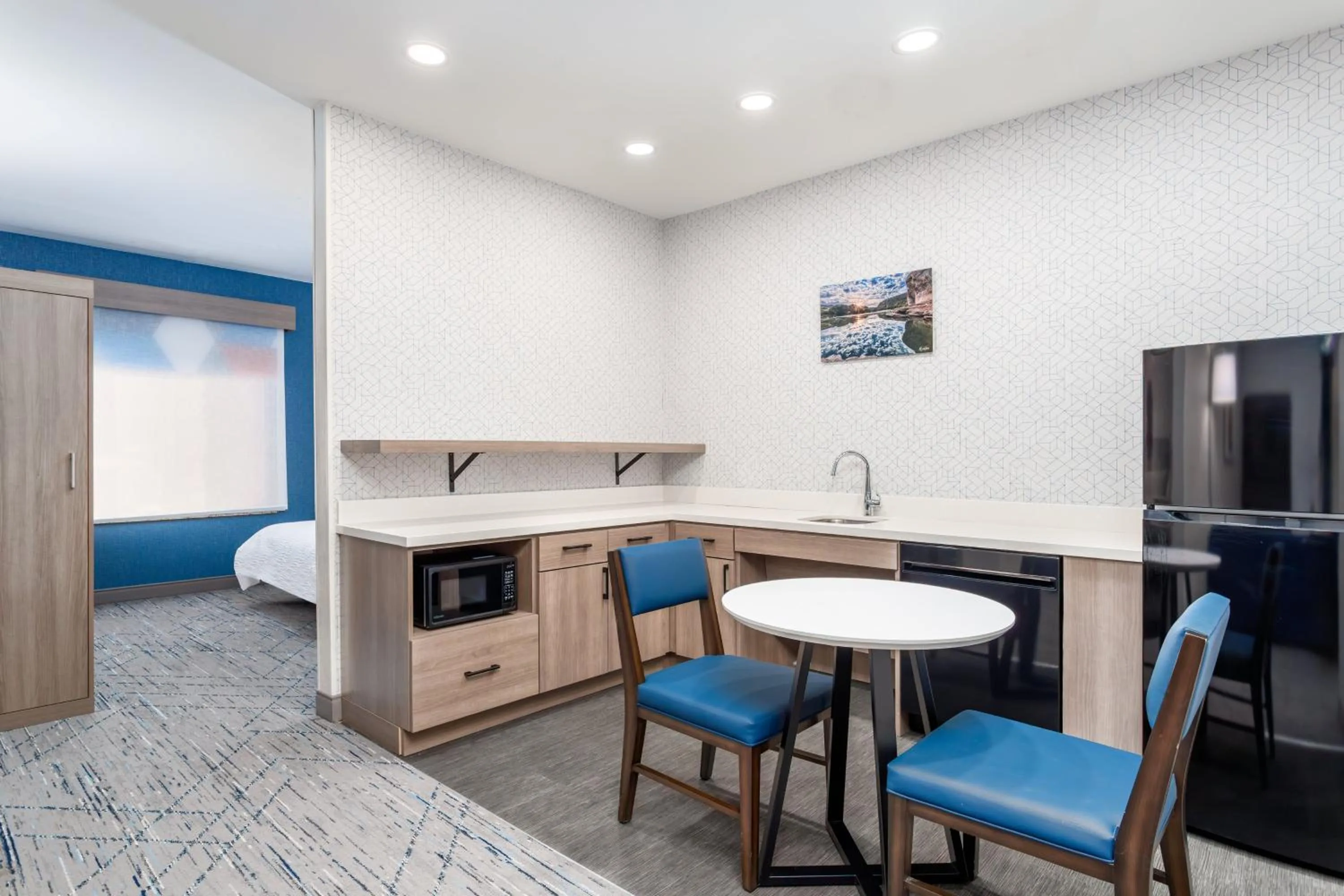 Photo of the whole room, Bed in Holiday Inn Express Hotel Twin Falls by IHG