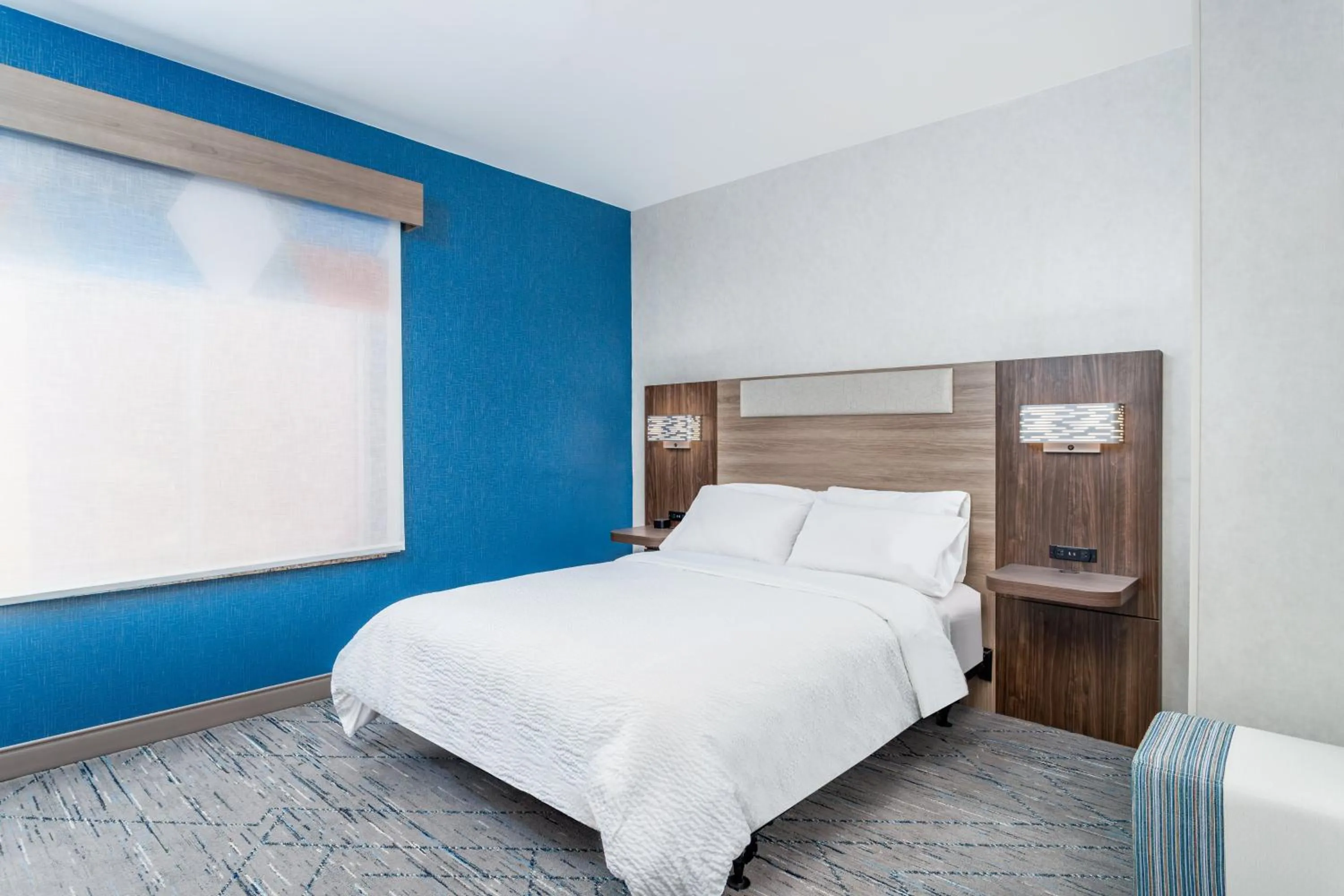 Photo of the whole room, Bed in Holiday Inn Express Hotel Twin Falls by IHG