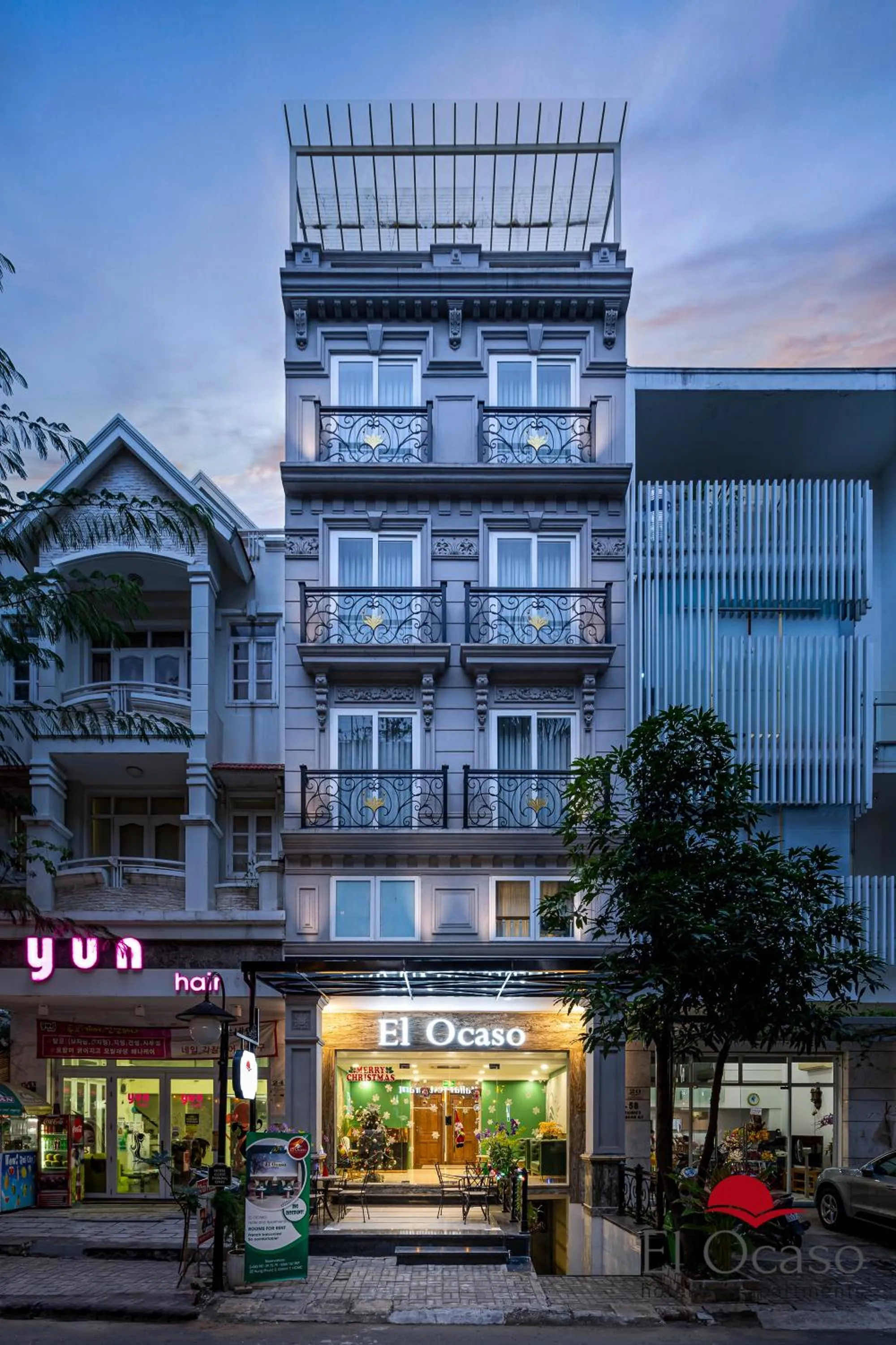 Property building in El Ocaso Hotel and Apartments