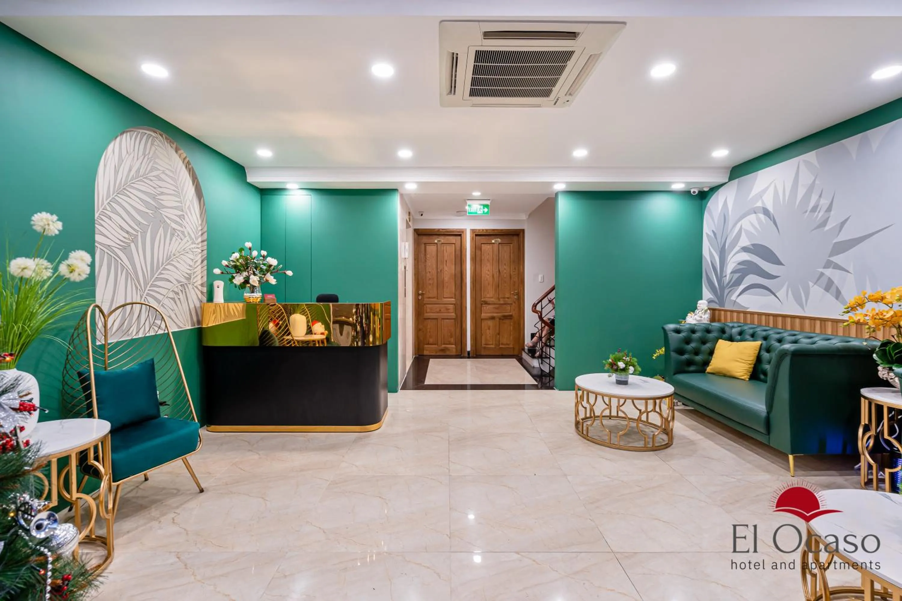 Lobby or reception in El Ocaso Hotel and Apartments