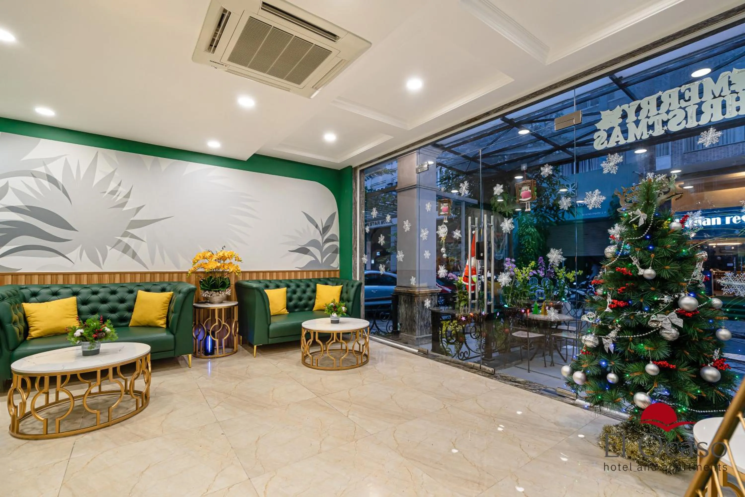 Lobby or reception in El Ocaso Hotel and Apartments