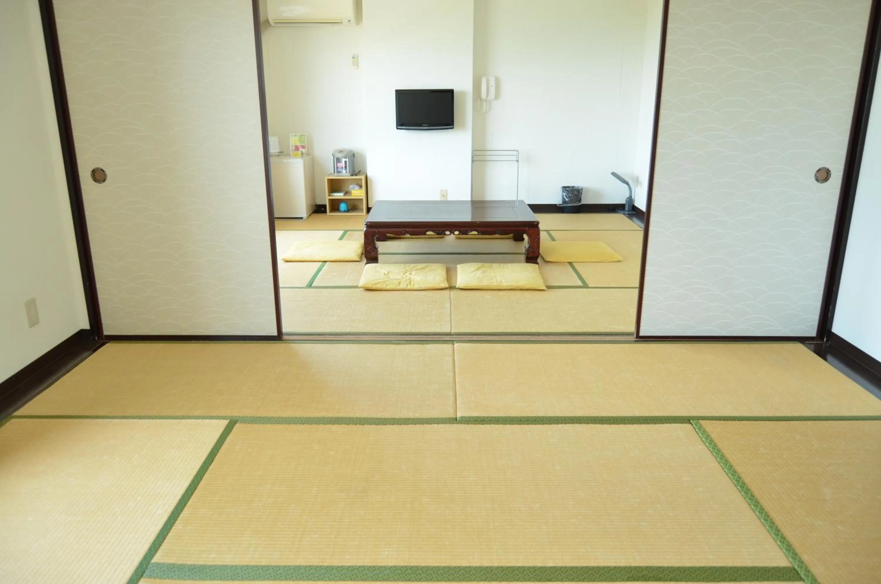 Photo of the whole room in Hotel Innoshima