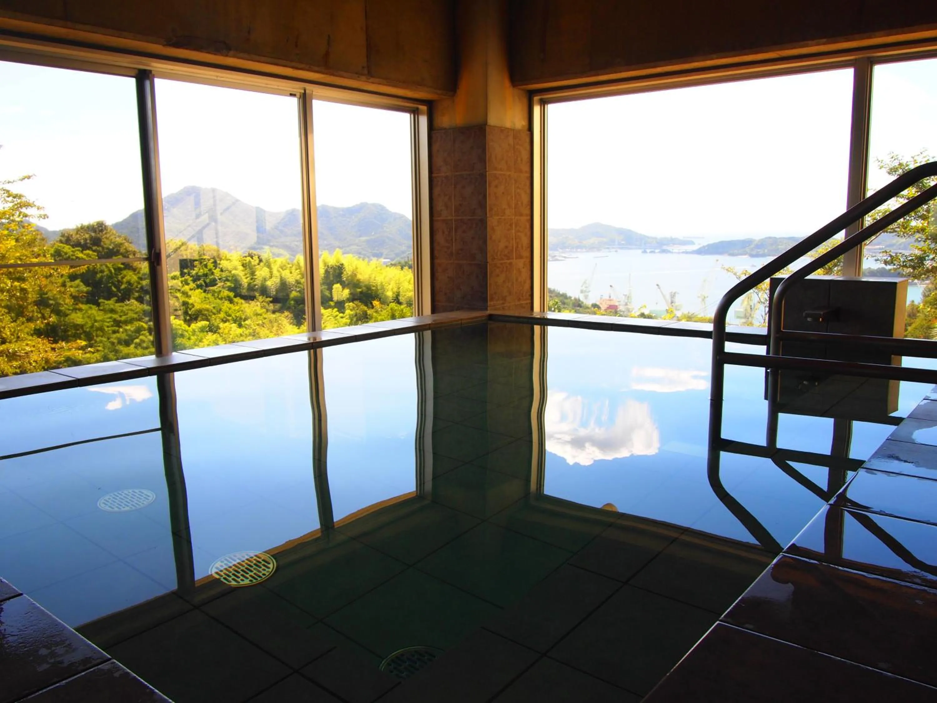 Public Bath in Hotel Innoshima