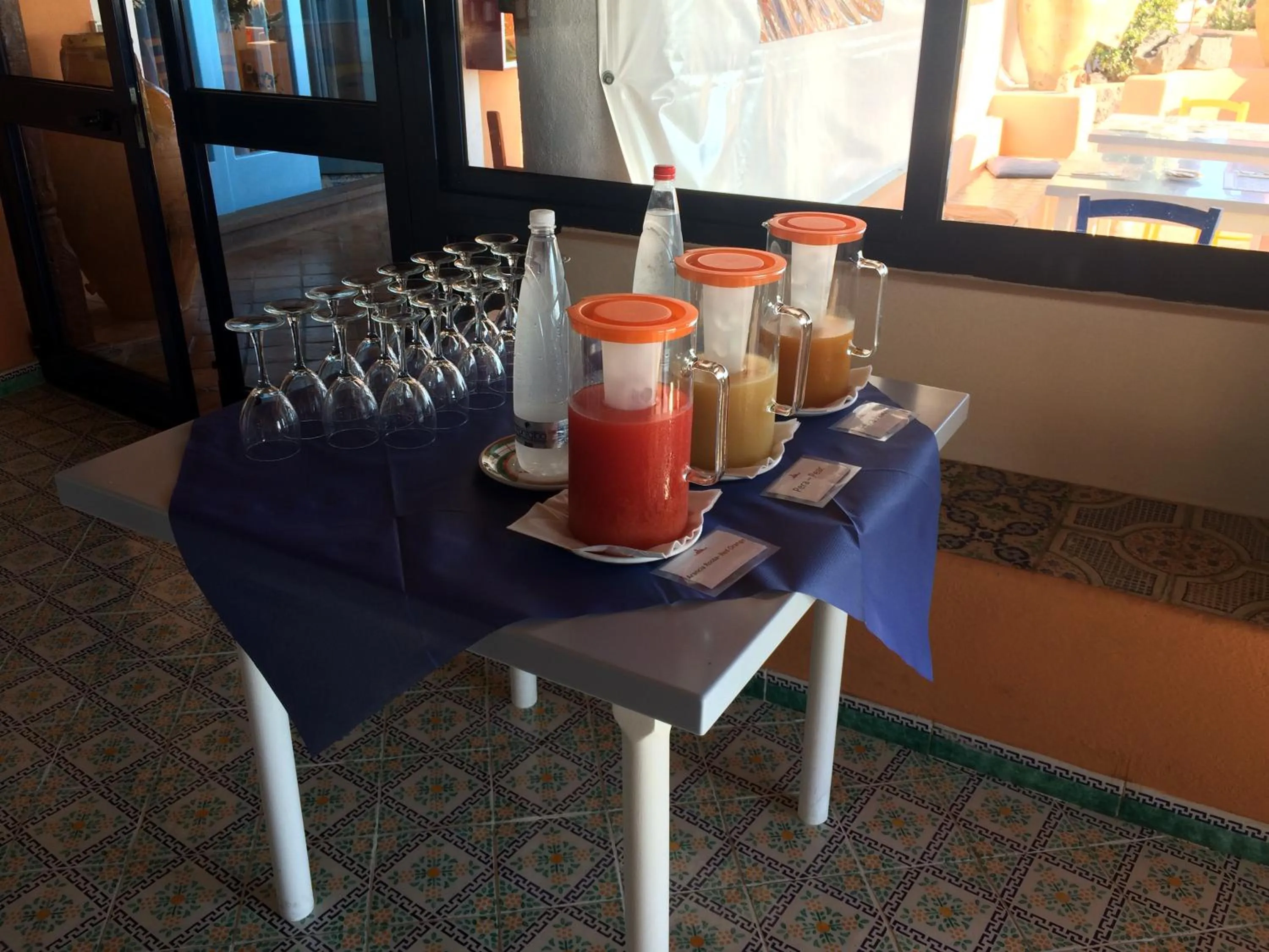 Buffet breakfast in Hotel Mamma Santina