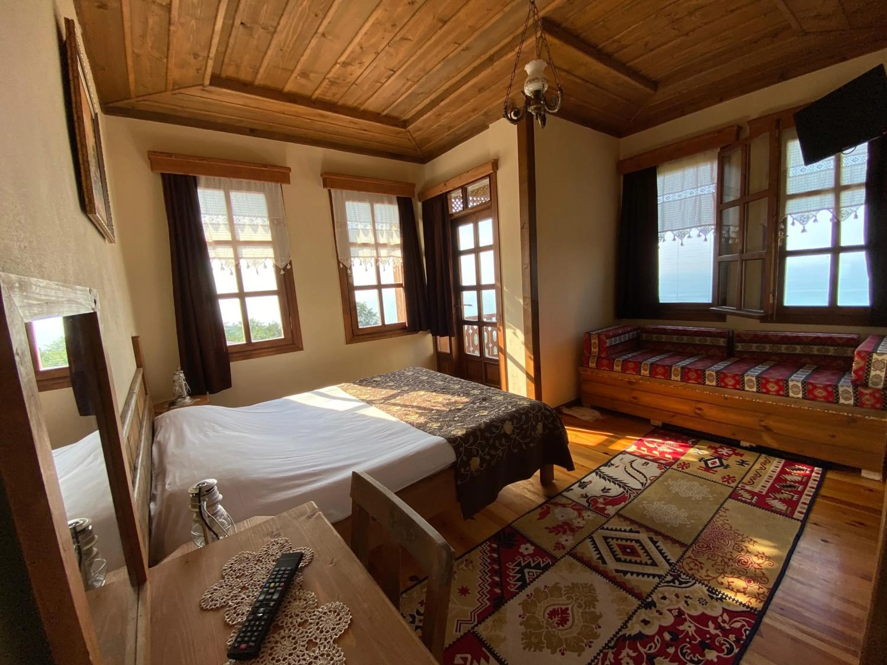 Bed in Kaf Dagi Konak Hotel