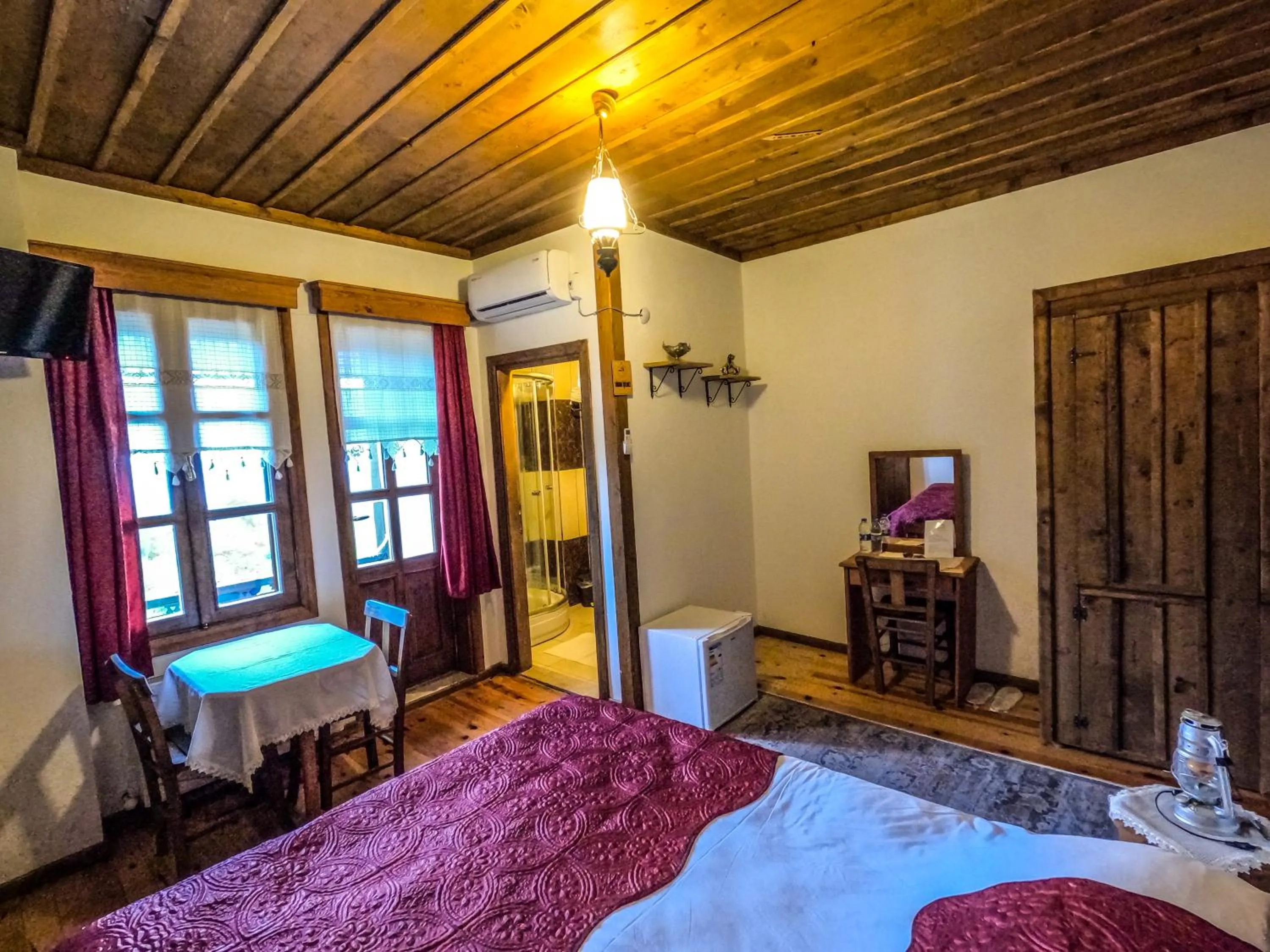 Bed in Kaf Dagi Konak Hotel