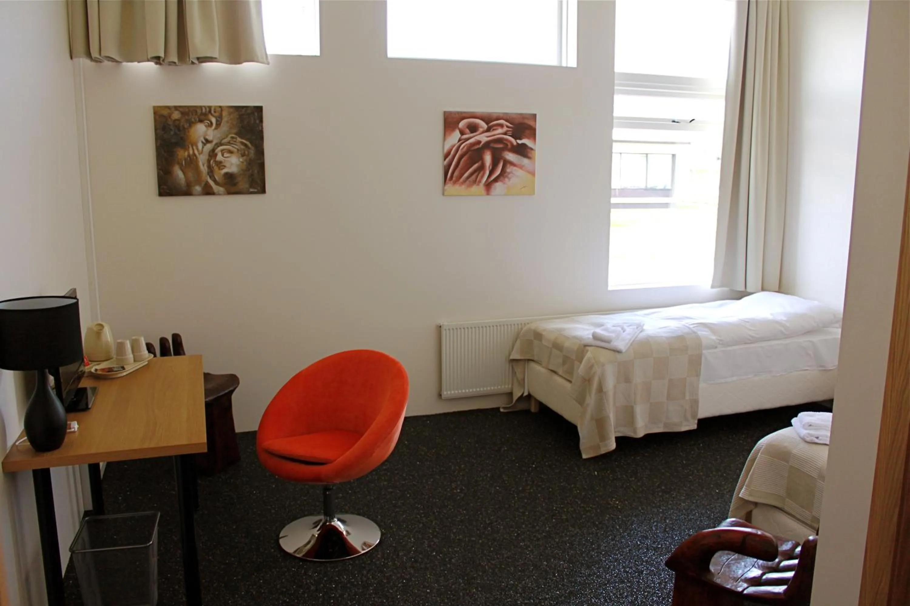 Photo of the whole room, Bed in Höfn Inn Guesthouse