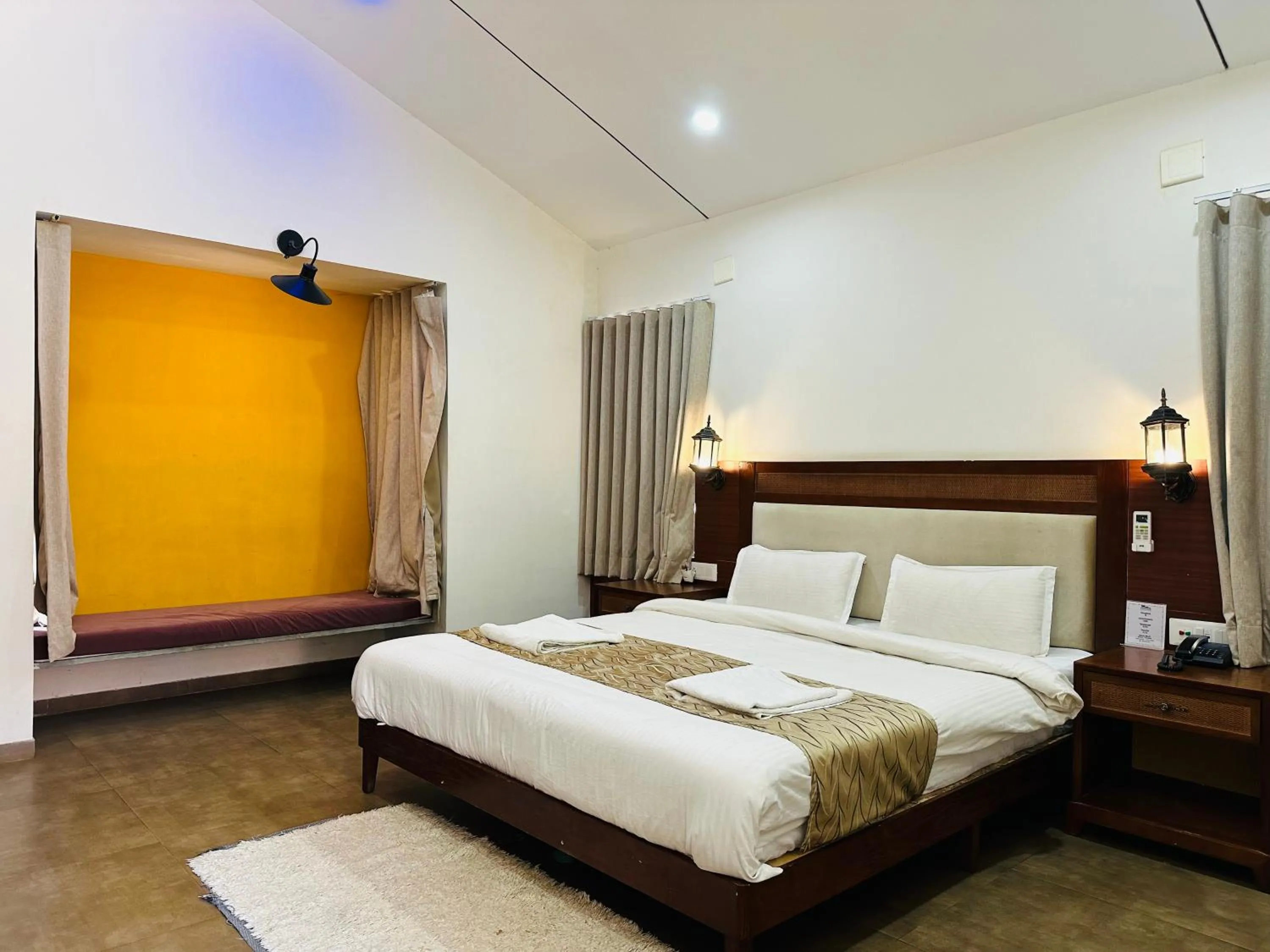 Bed in Lion Park Hotel & Resorts