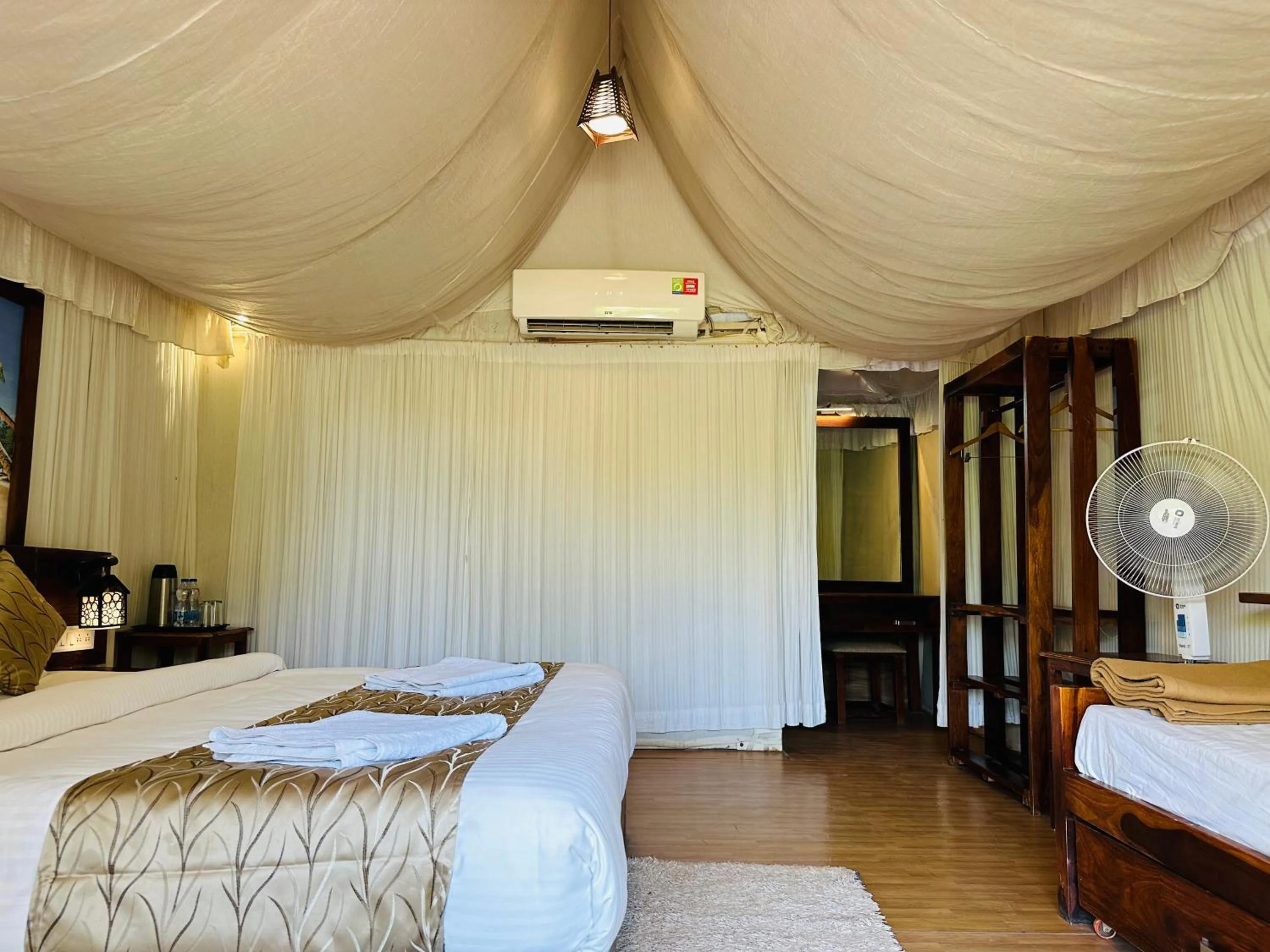 Photo of the whole room, Bed in Lion Park Hotel & Resorts