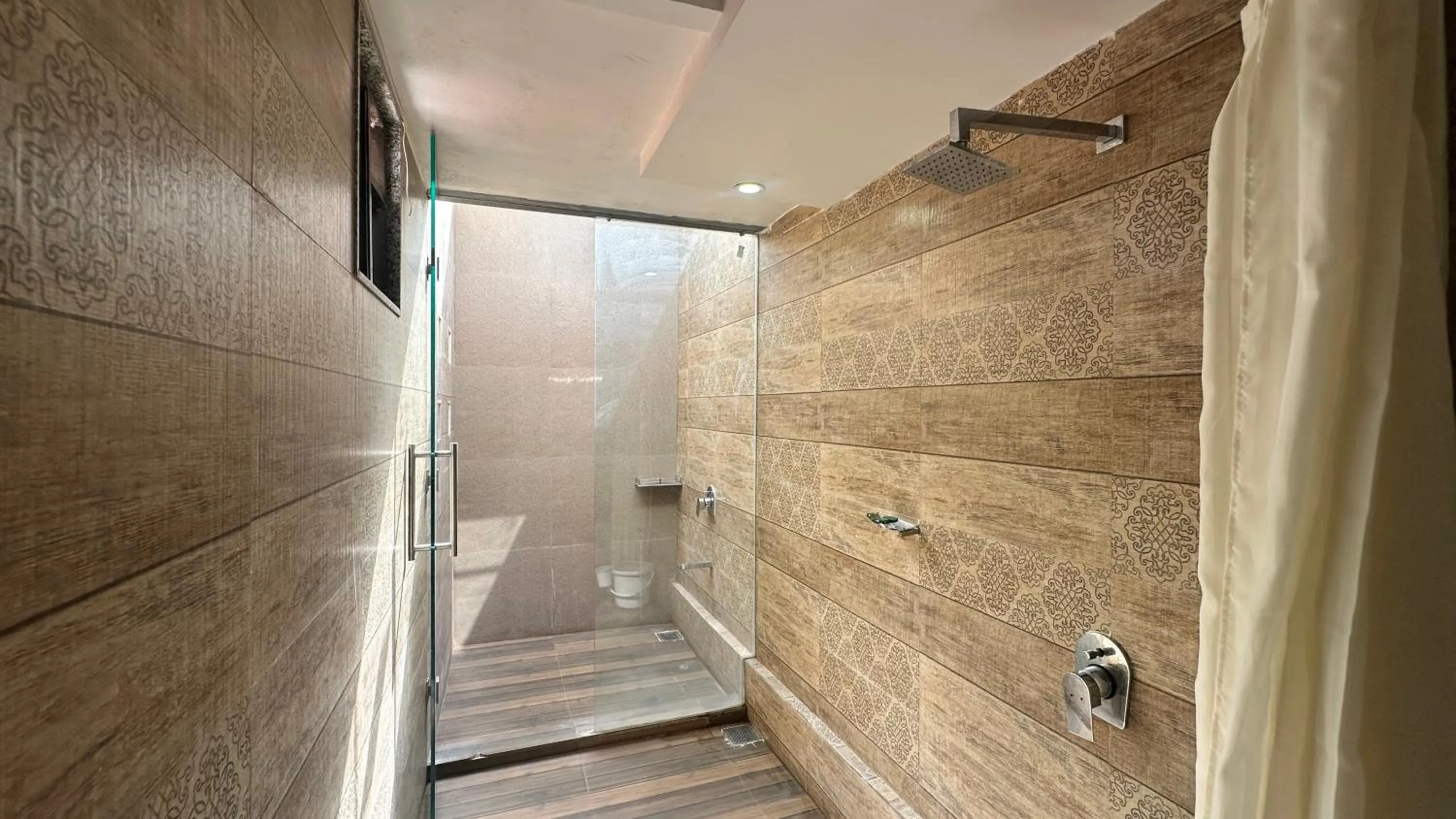 Bathroom in Lion Park Hotel & Resorts