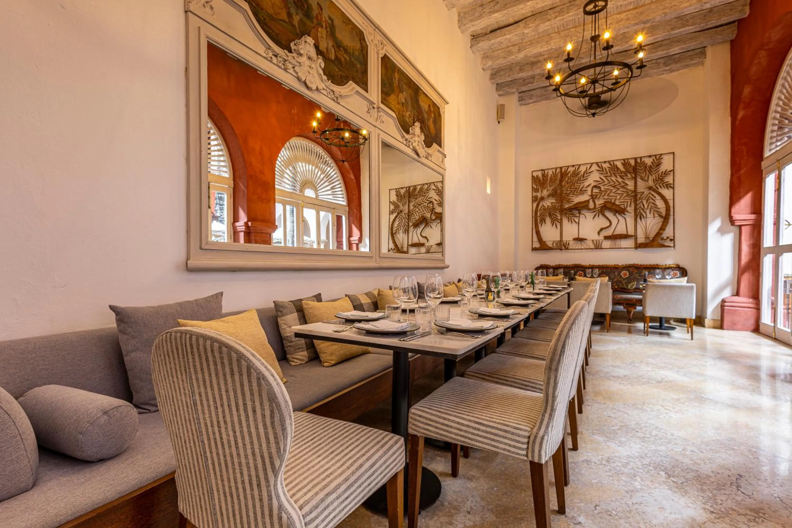 Restaurant/places to eat in Casa Pestagua Relais Châteaux