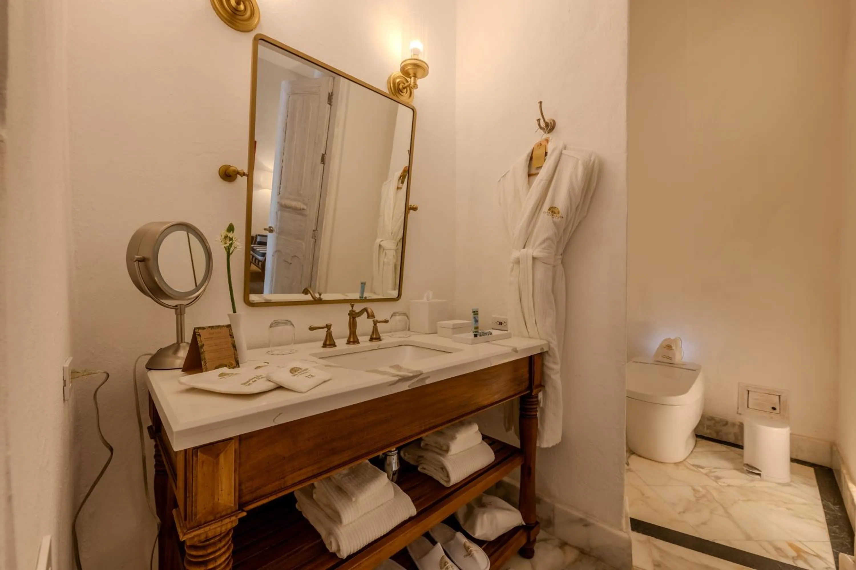 Bathroom in Casa Pestagua Relais Châteaux