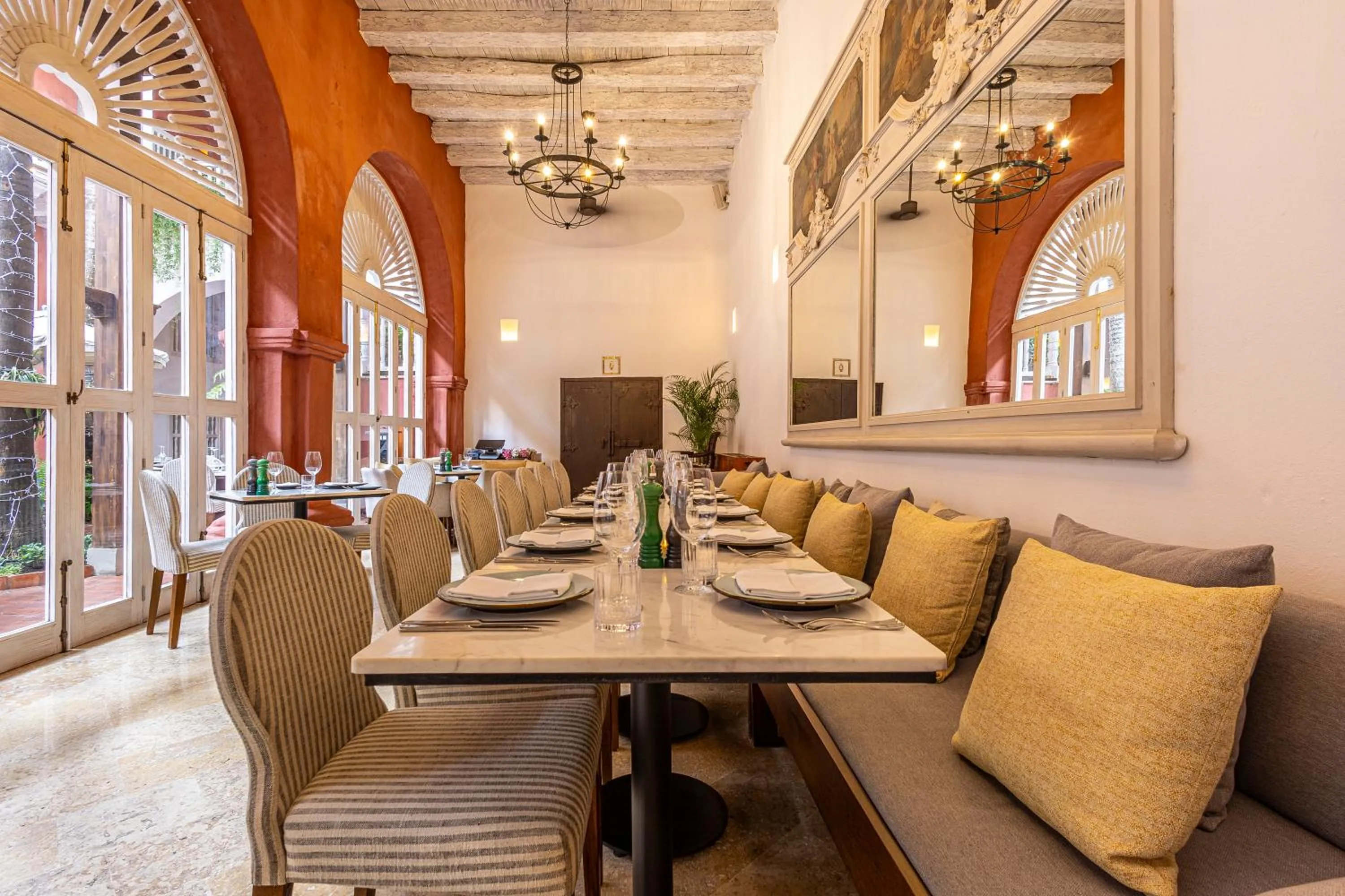 Restaurant/places to eat in Casa Pestagua Relais Châteaux