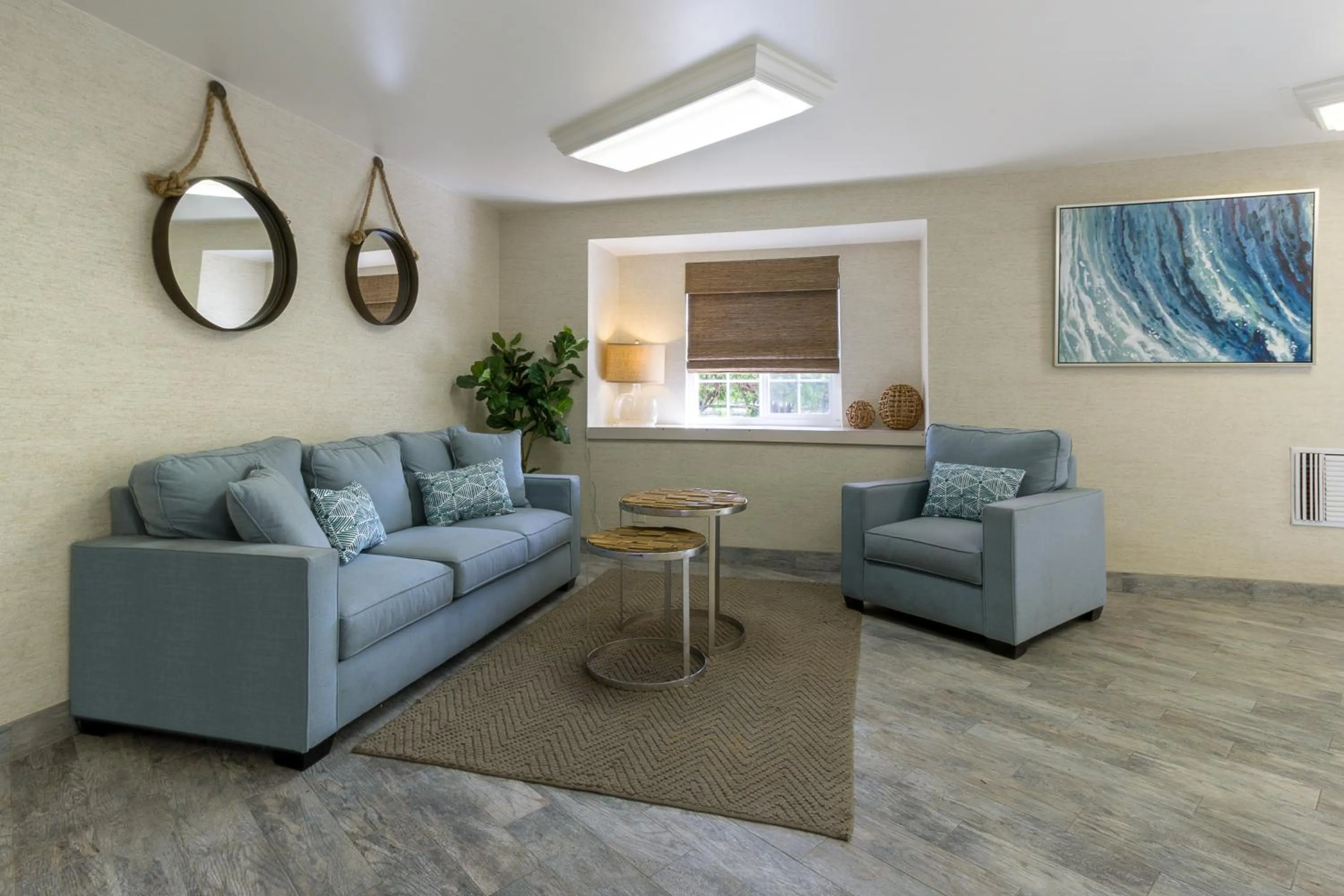 Meeting/conference room in Ramada by Wyndham Costa Mesa/Newport Beach