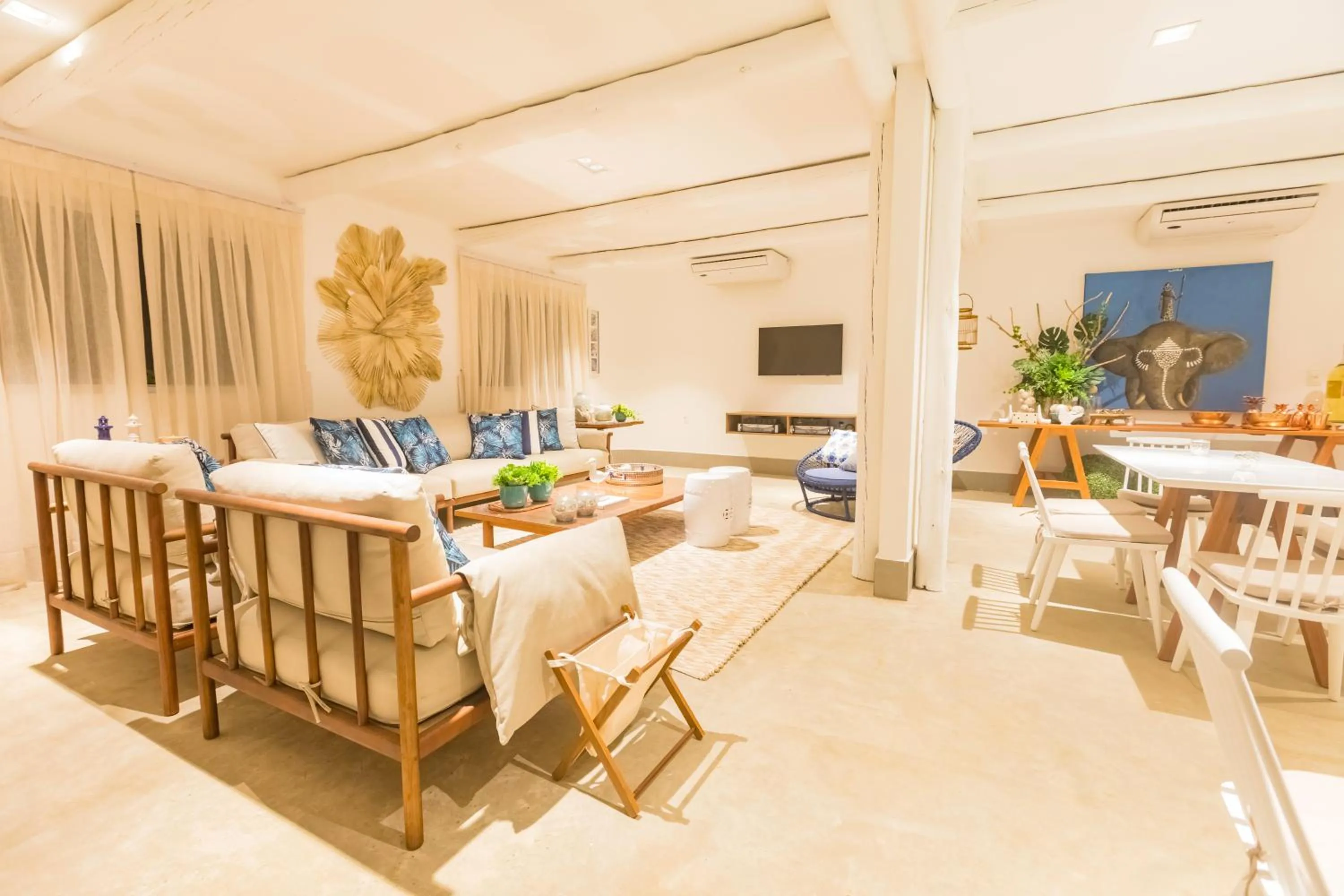 La Plage Hotel Boutique