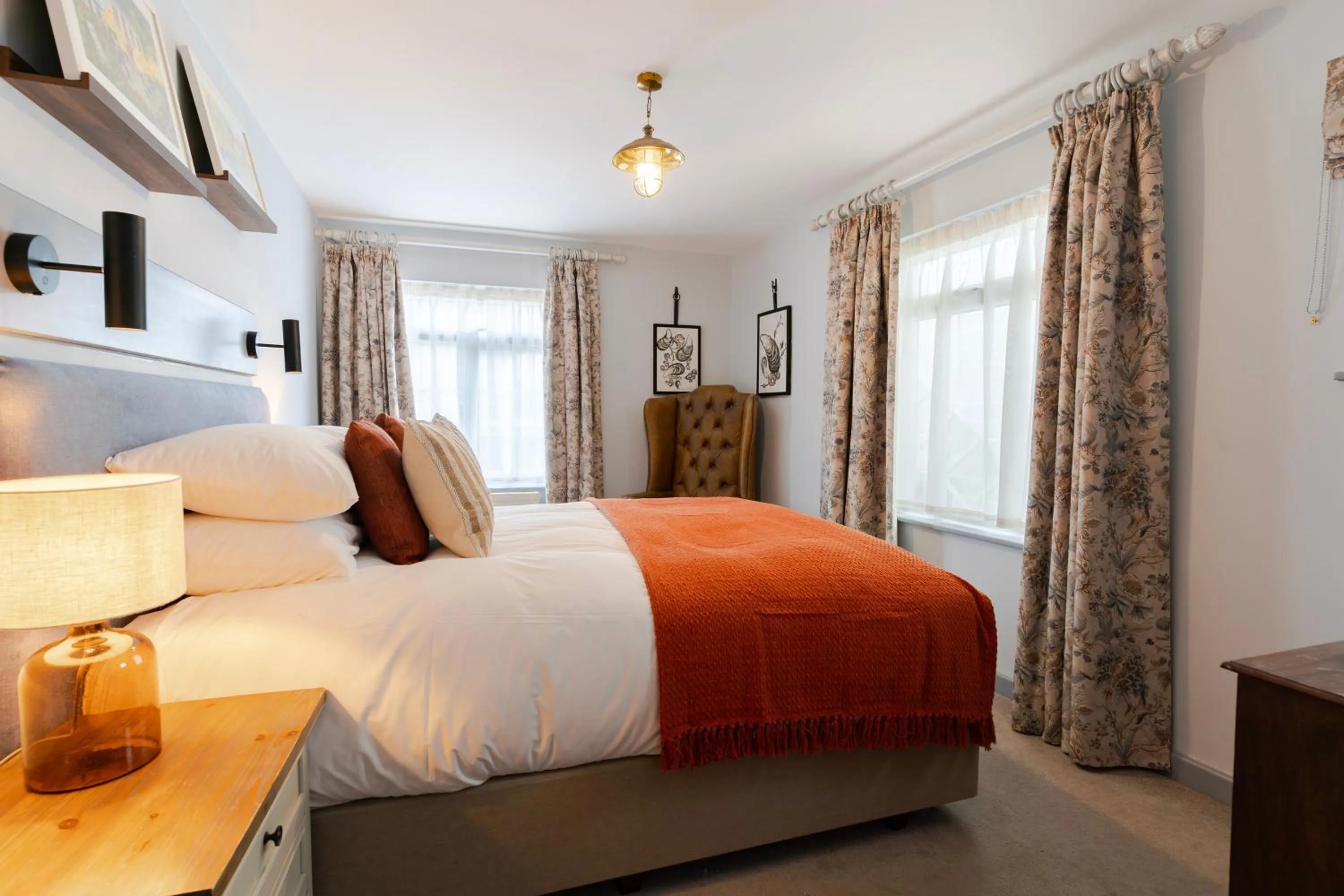 Bed in Port Gaverne Hotel