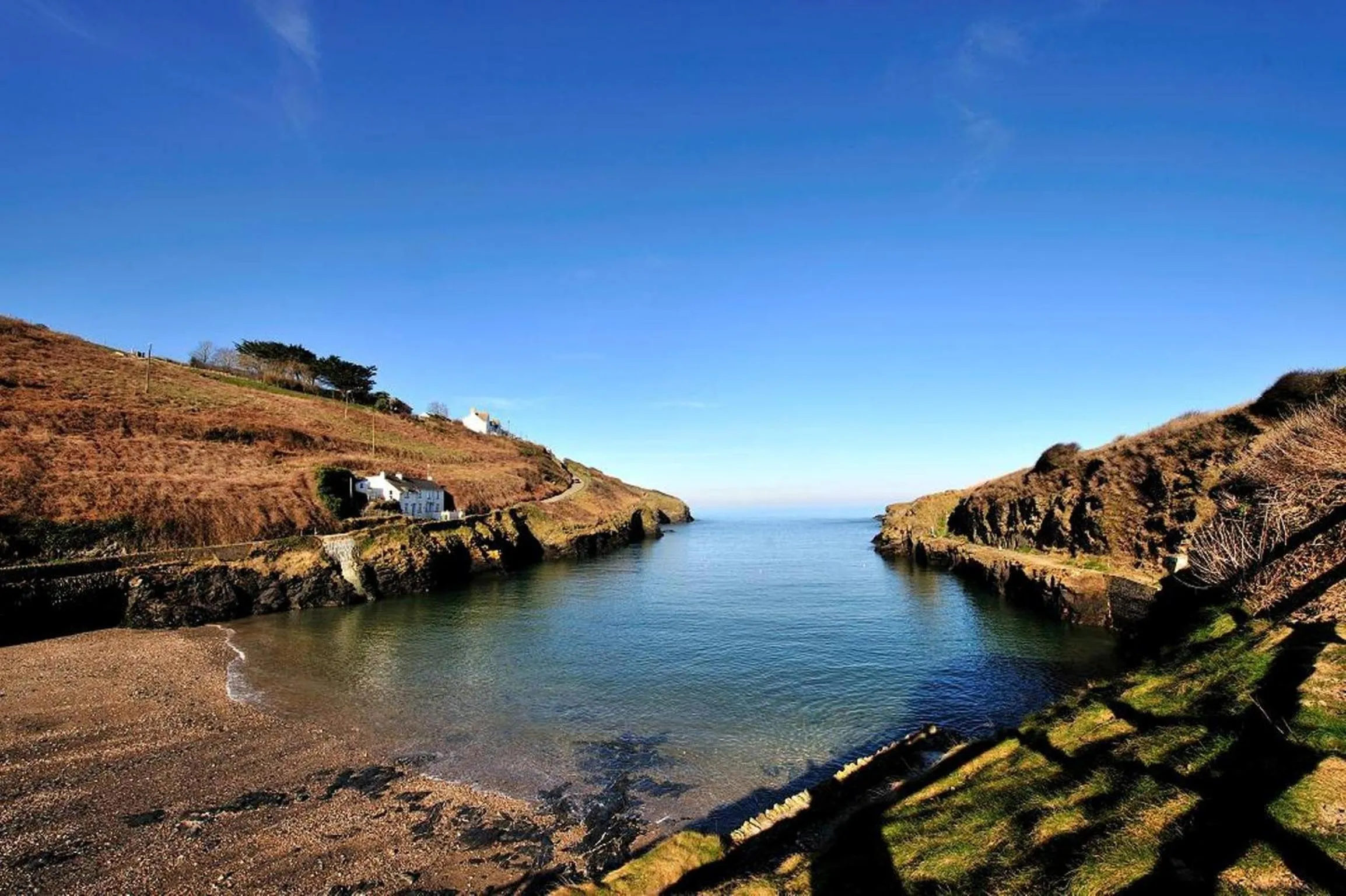 Natural landscape in Port Gaverne Hotel