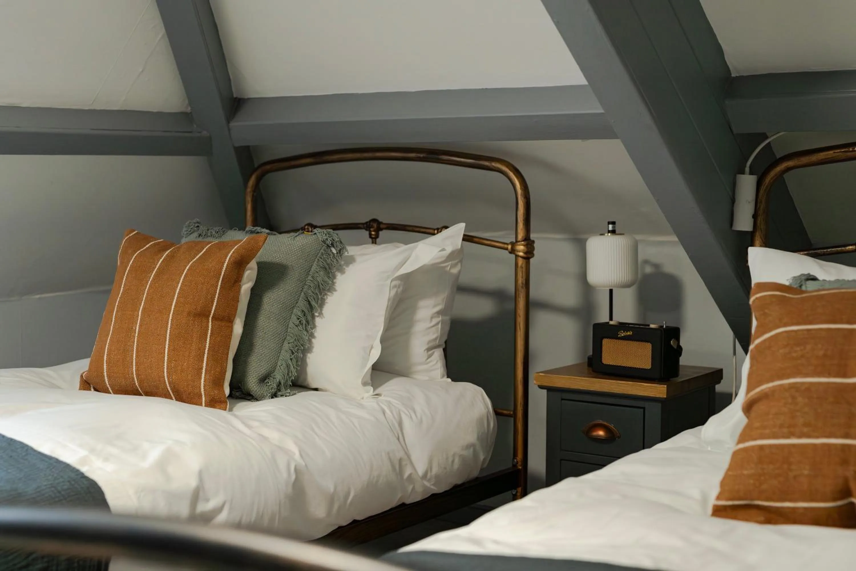 Bed in Port Gaverne Hotel