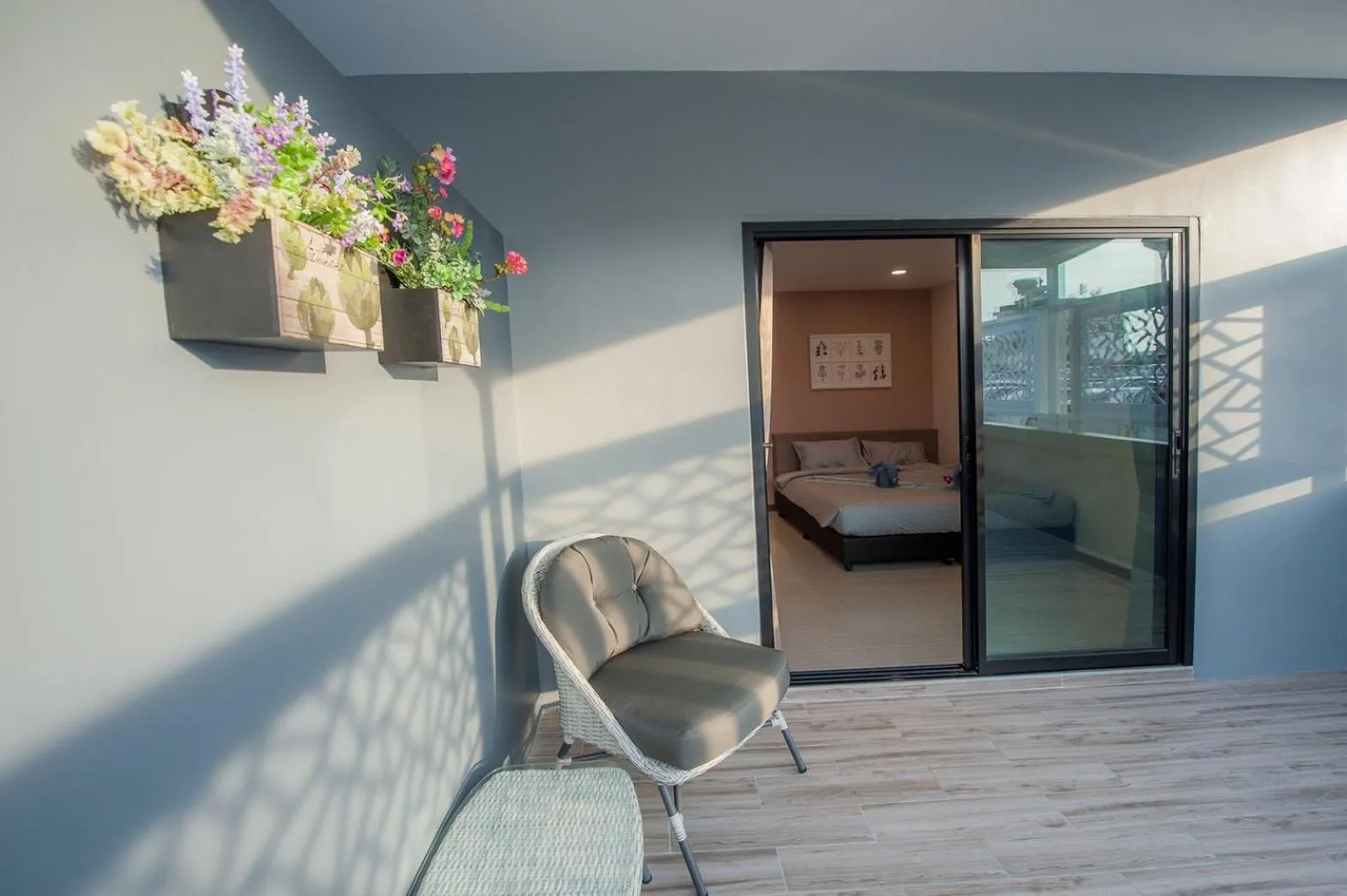 Balcony/Terrace in The Moon Night Hotel