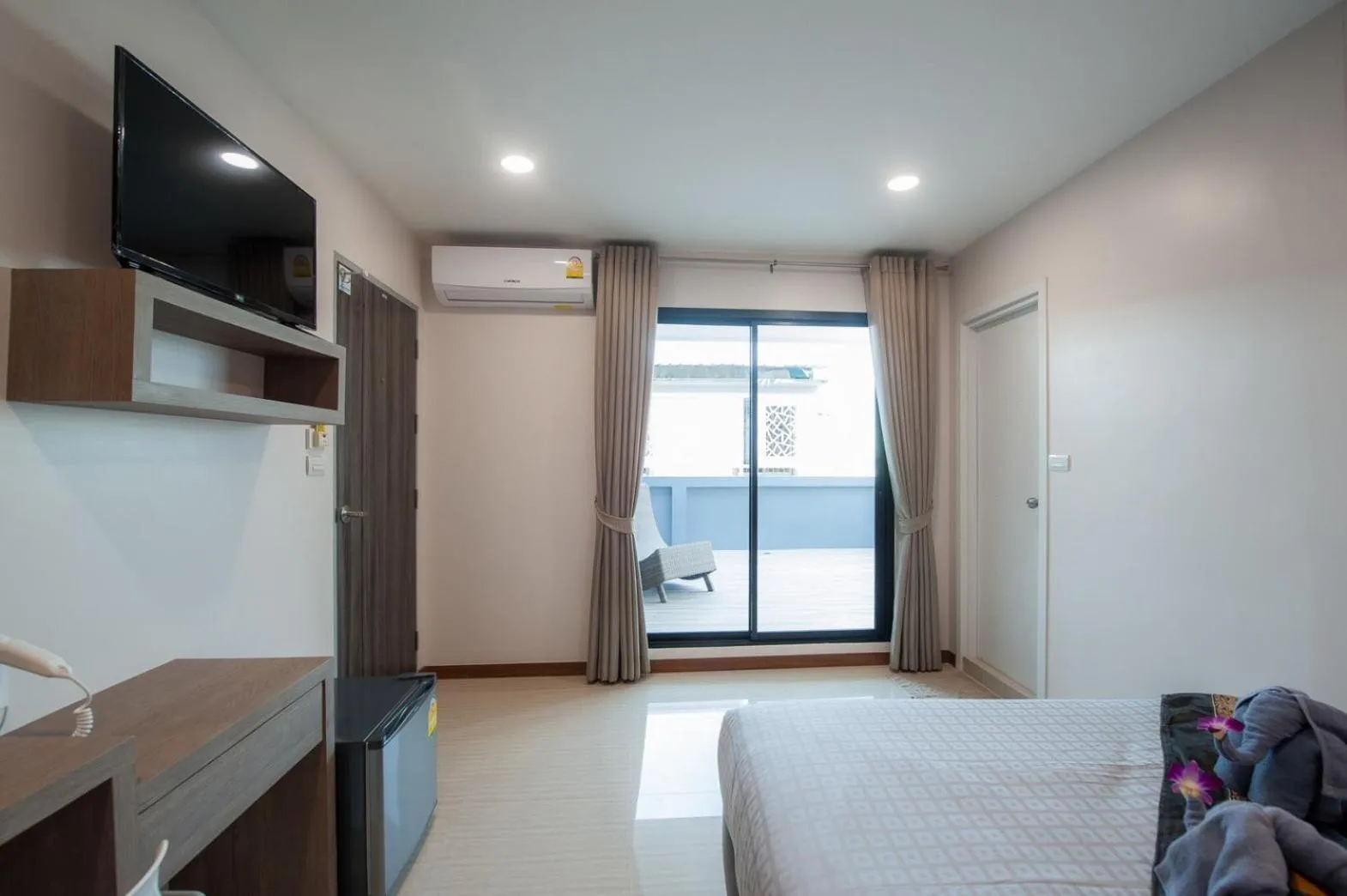 Bed in The Moon Night Hotel