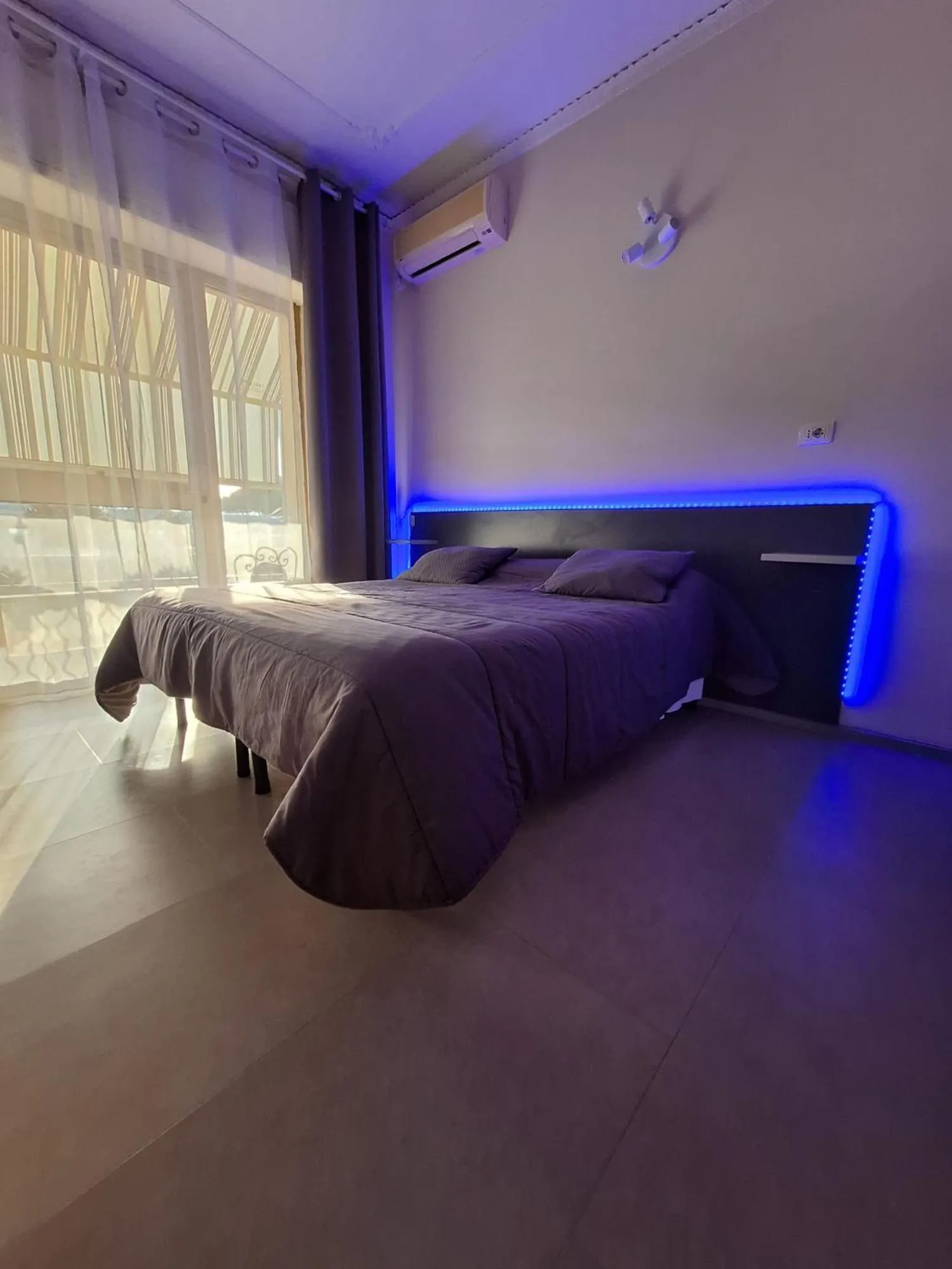 Bed in Tarchon Luxury B&B