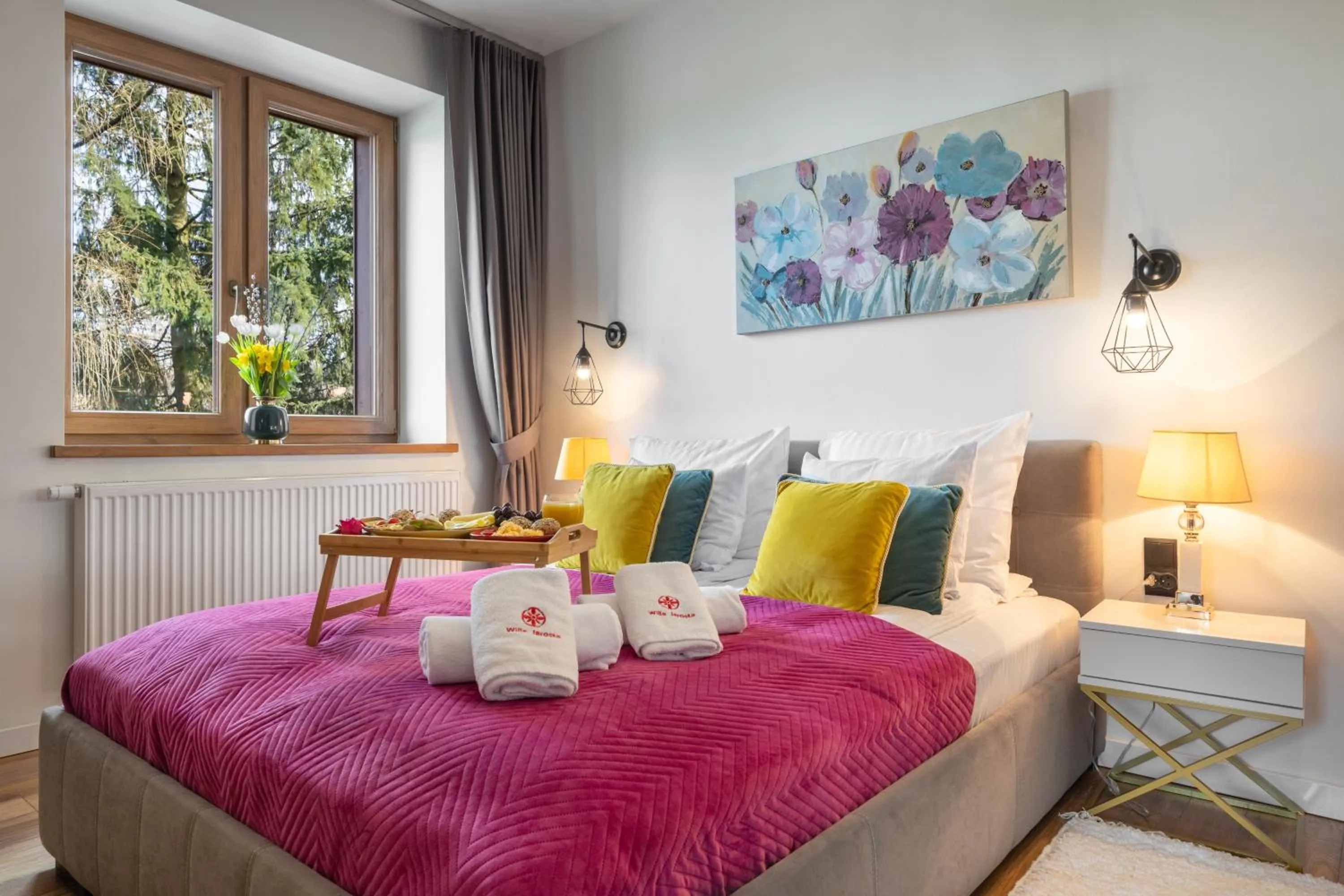 Bed in WILLA JAROSTA & SPA, AC -free parking